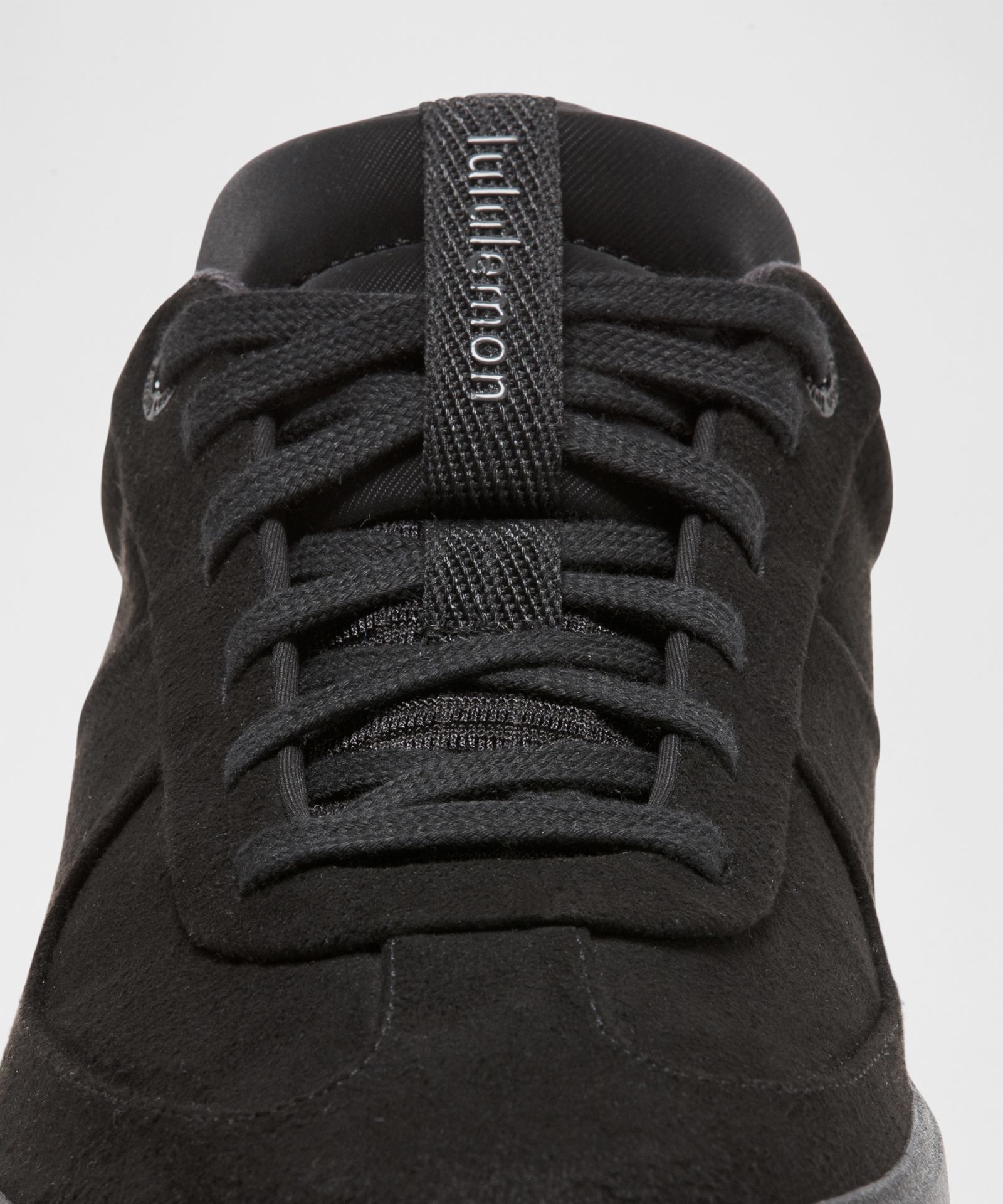 Lululemon Men's Cityverse Microsuede Sneaker — фото 10