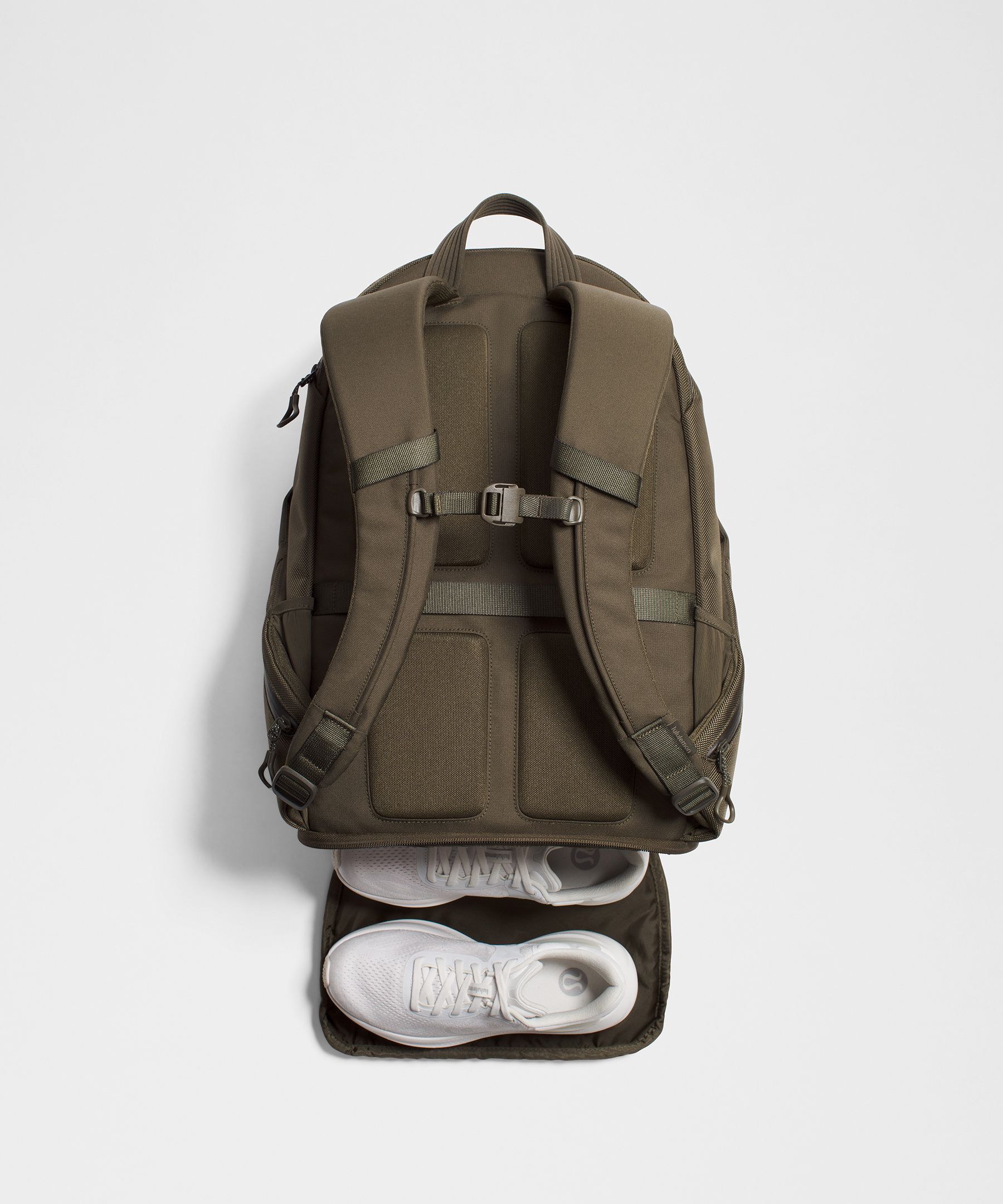 Daily Dispatch Backpack 28L