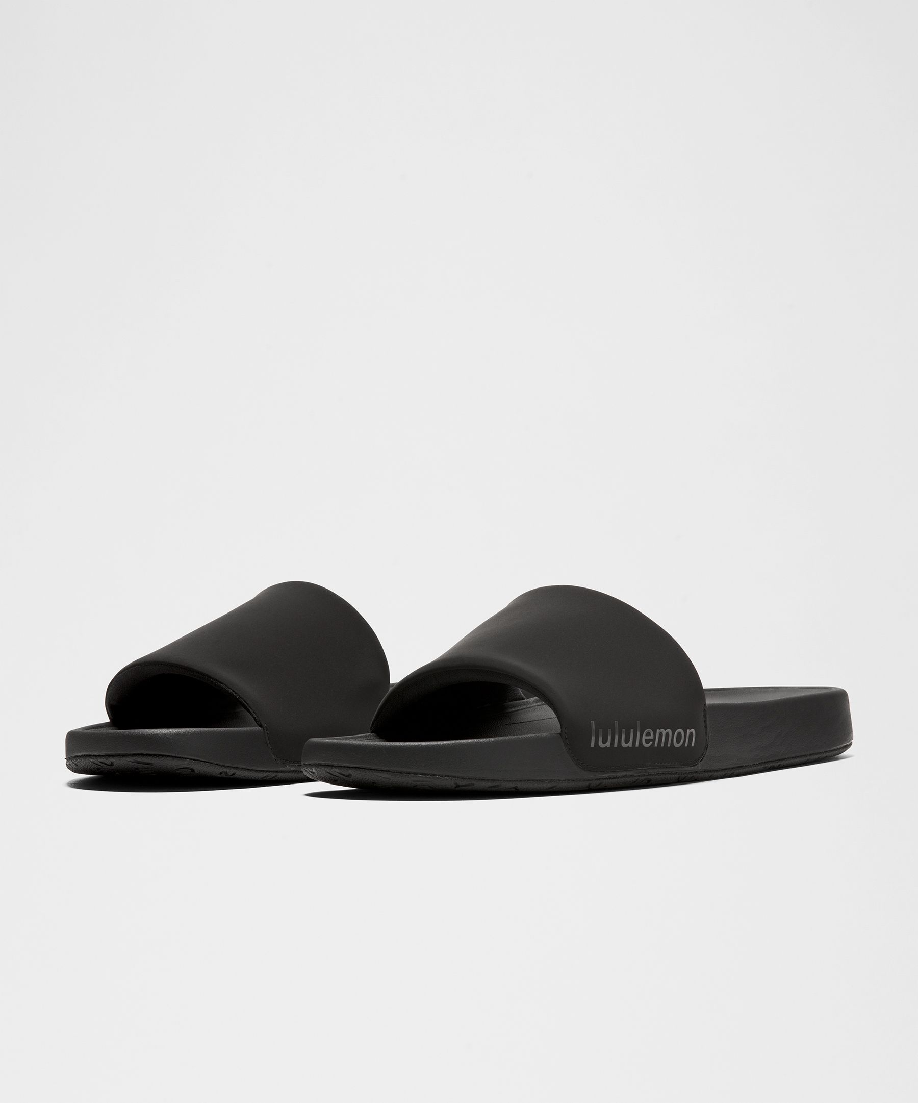 日本未発売Lululemon Restfeel Slide ブラック 10 US LM9BBGS_043646_1?size=800,800