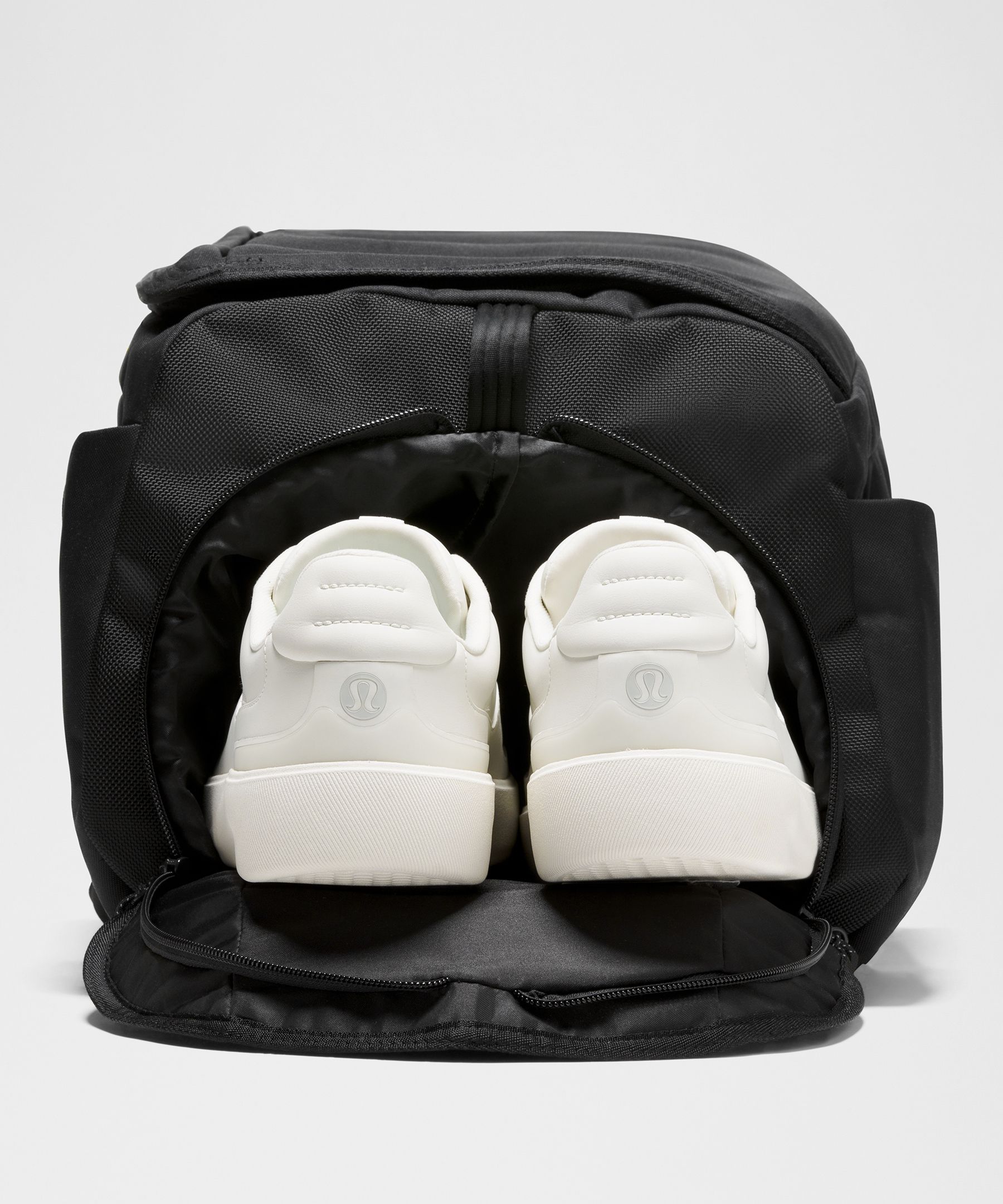 Daily Dispatch Duffle Bag 36L