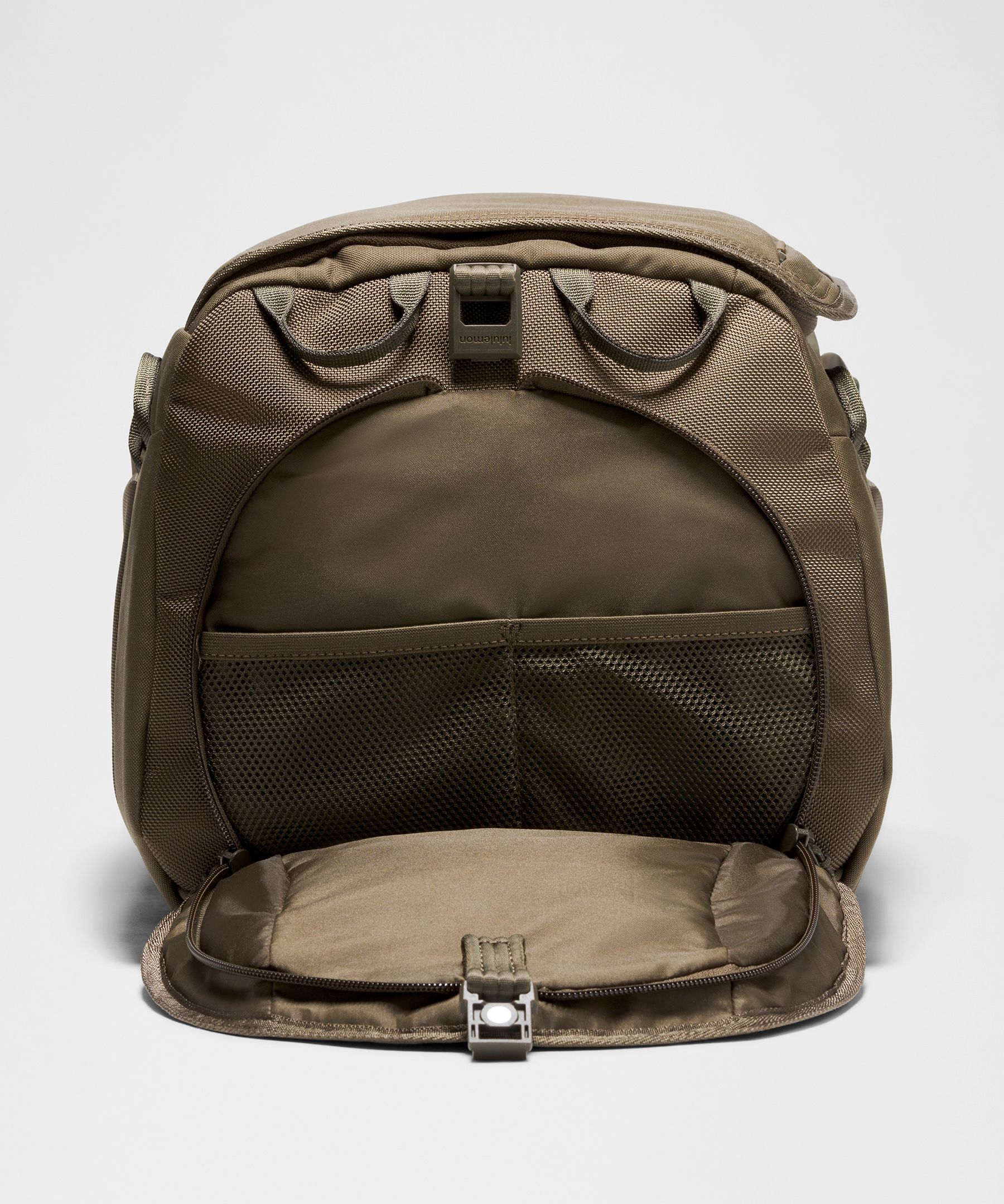 Daily Dispatch Duffle Bag 36L