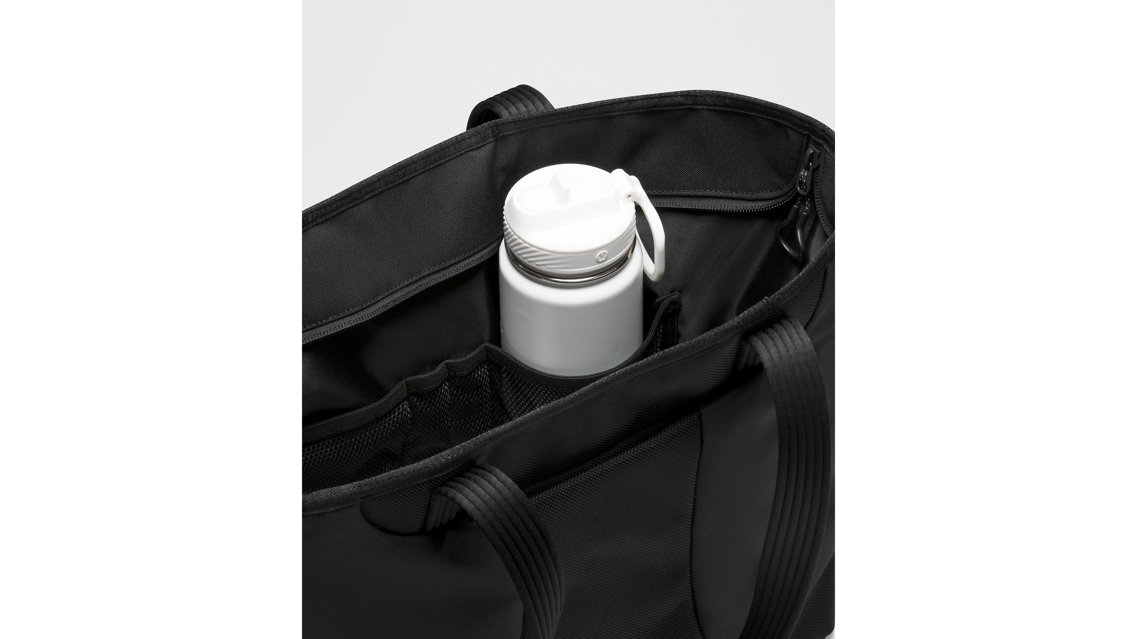 Daily Dispatch Tote Bag 16L