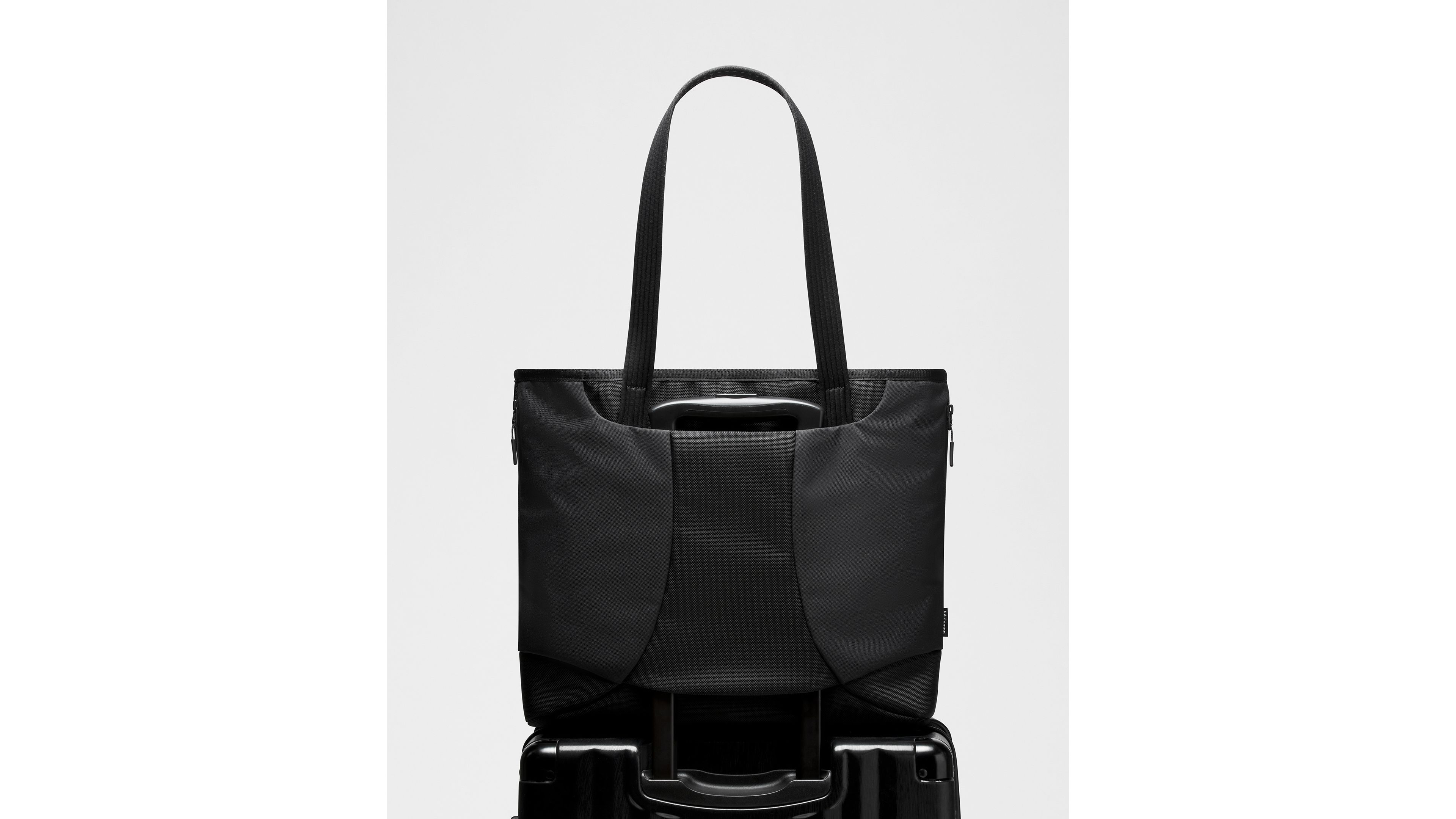 Daily Dispatch Tote Bag 16L