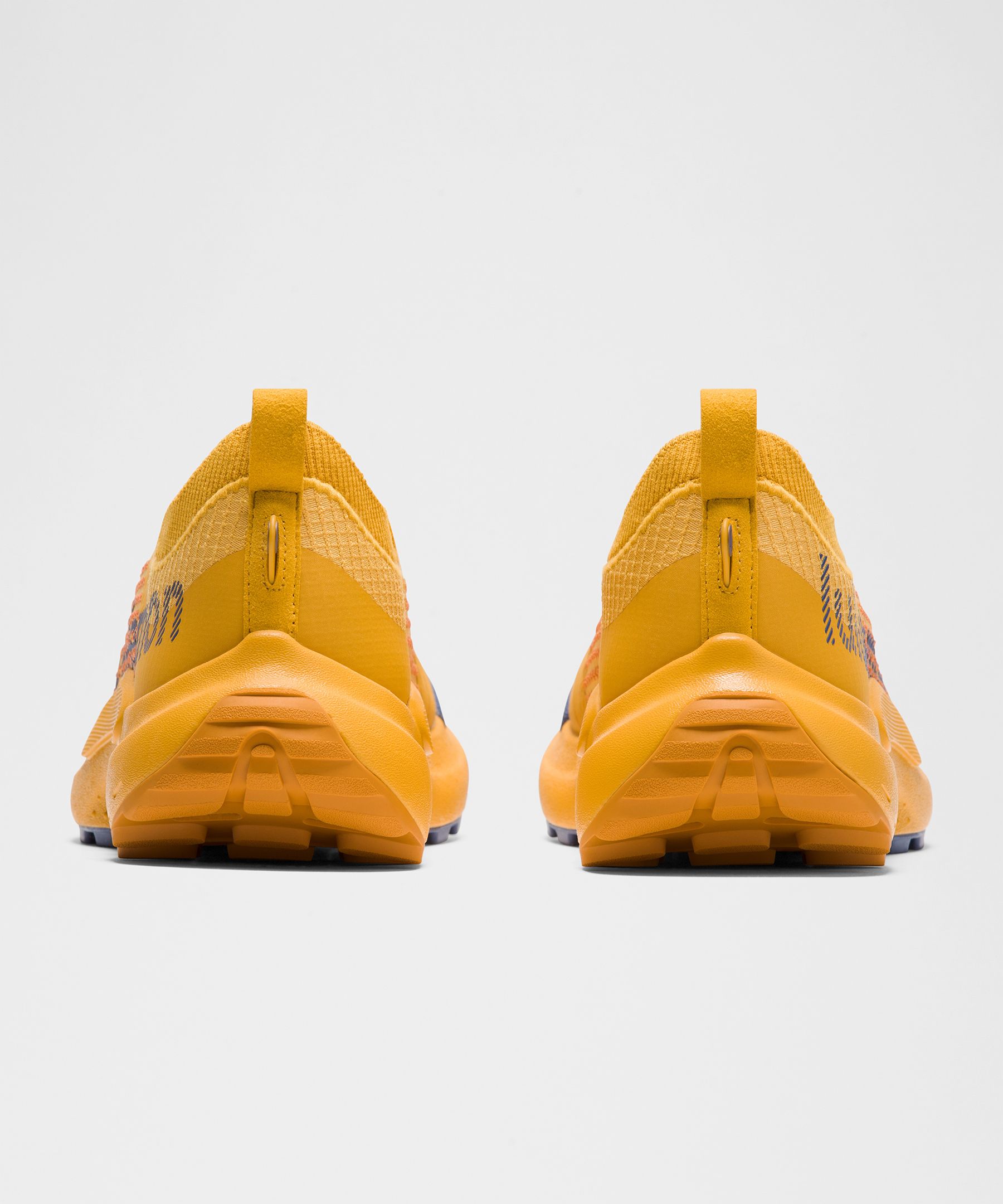 Men's Wildfeel Trail Running Shoe - Gold