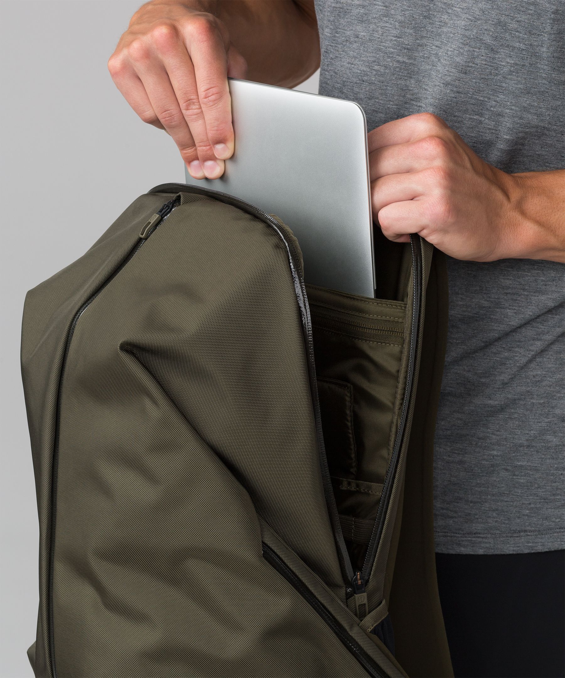 Lululemon Para Backpack Reviewed