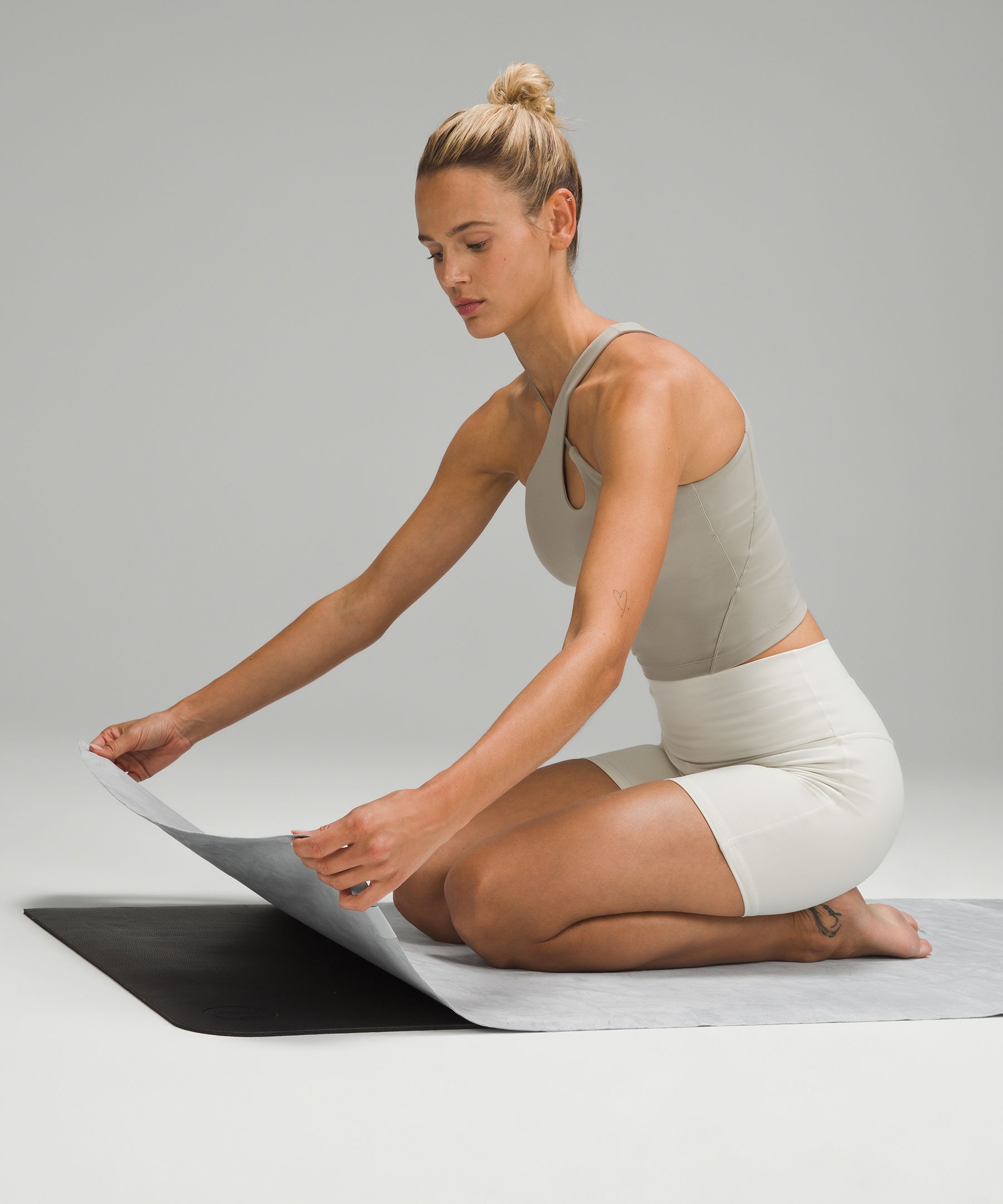 lululemon hot yoga towel