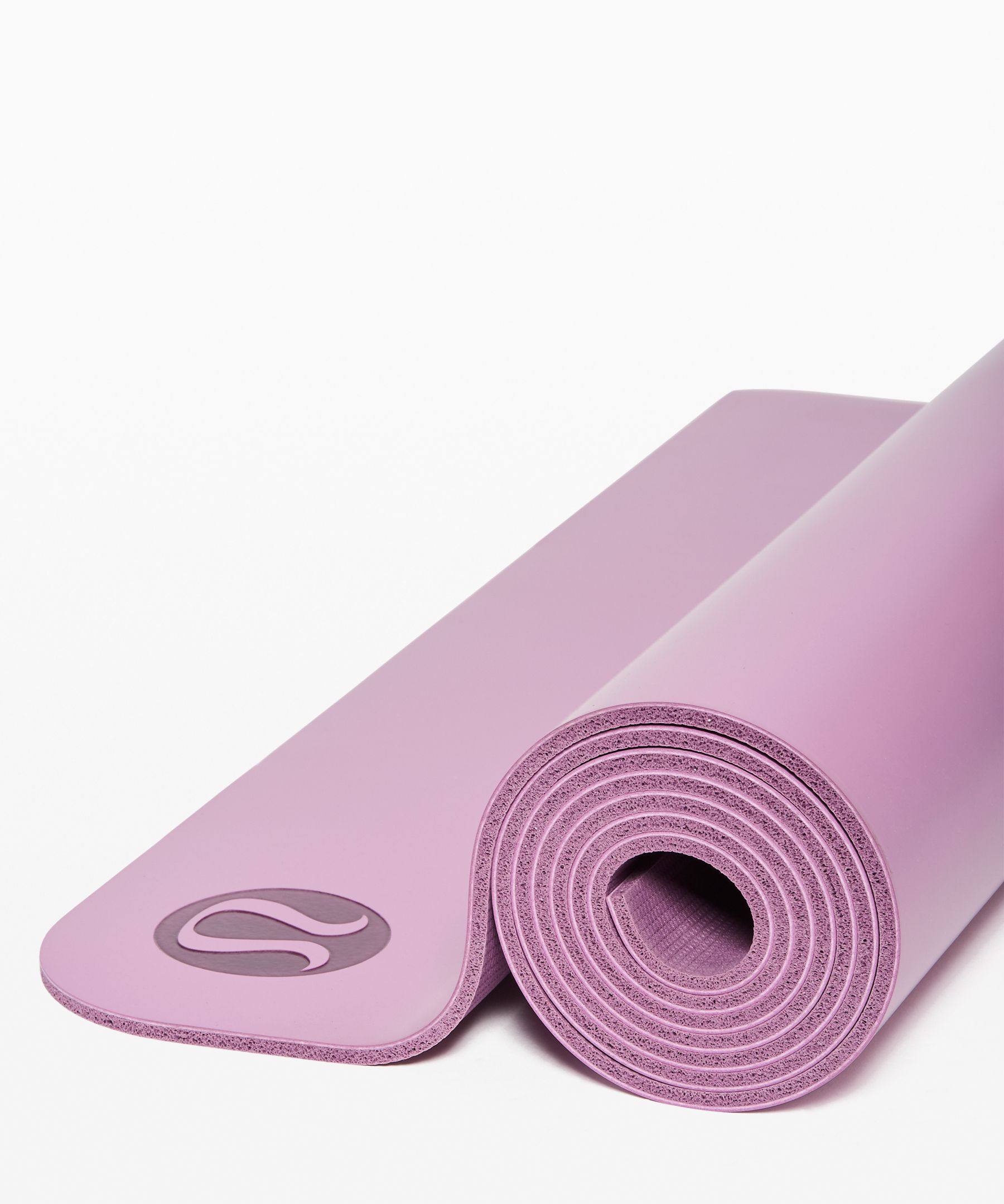 The reversible purple / blue yoga mat - LULULEMON  Lululemon yoga mat, Lululemon  yoga, Yoga photoshoot