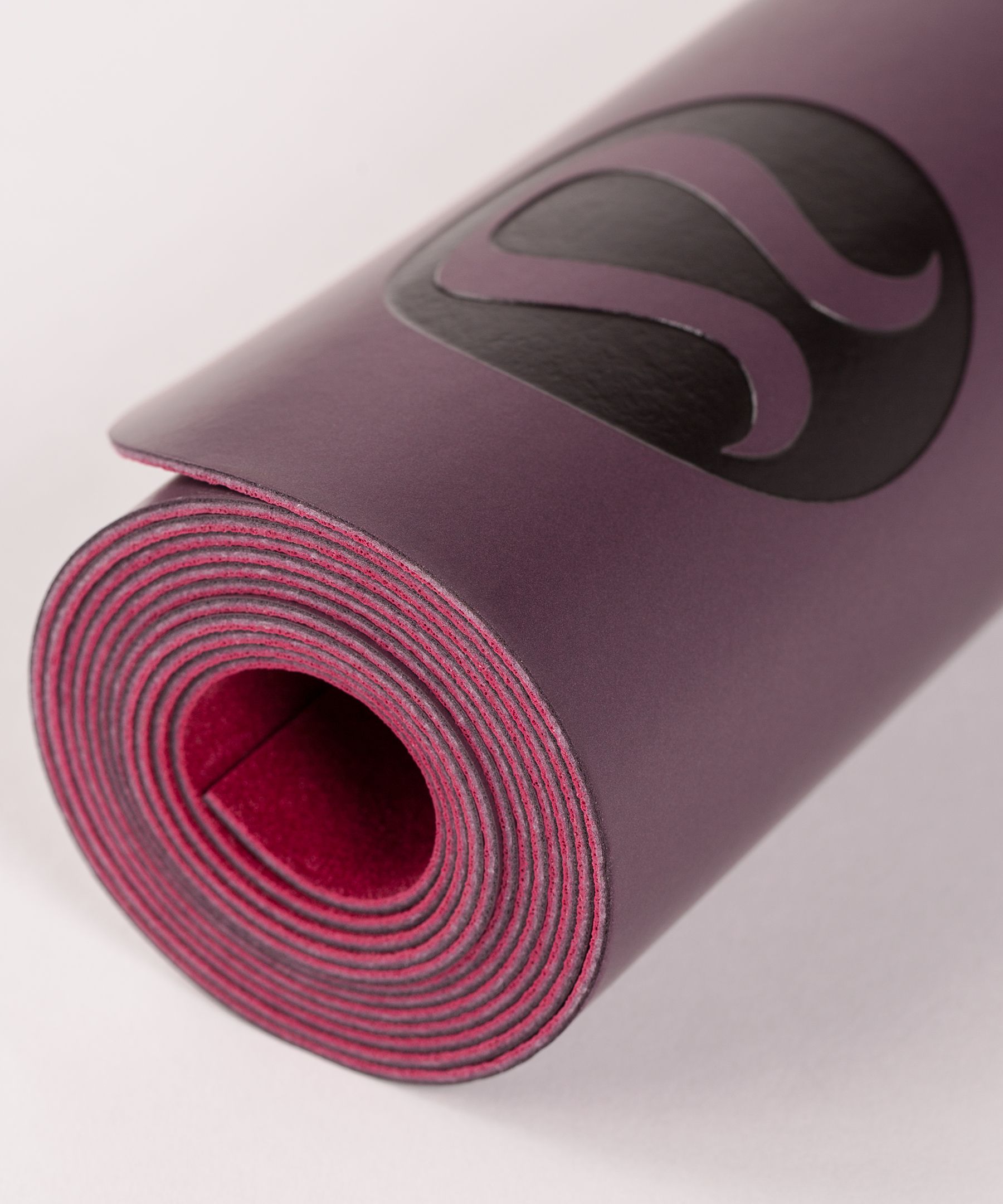 lululemon un mat