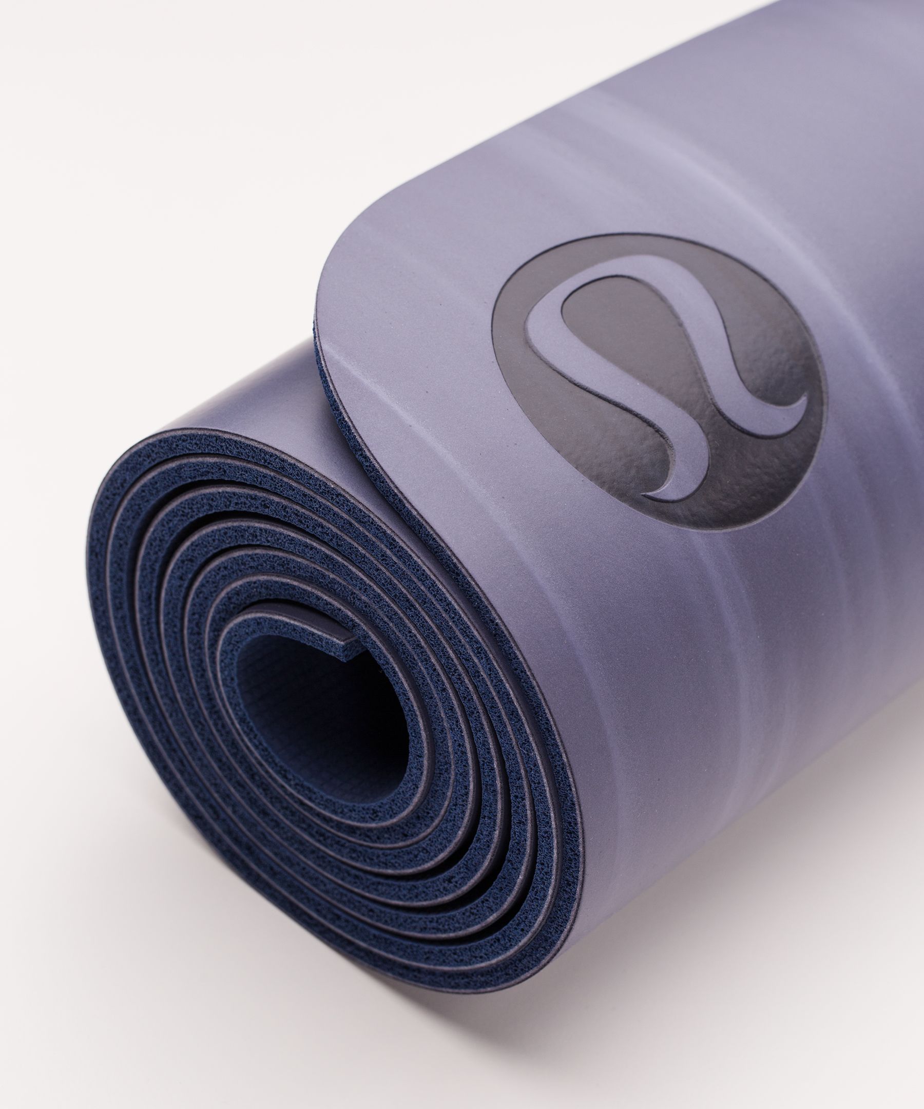 Lululemon Reversible 5mm Yoga Mat review