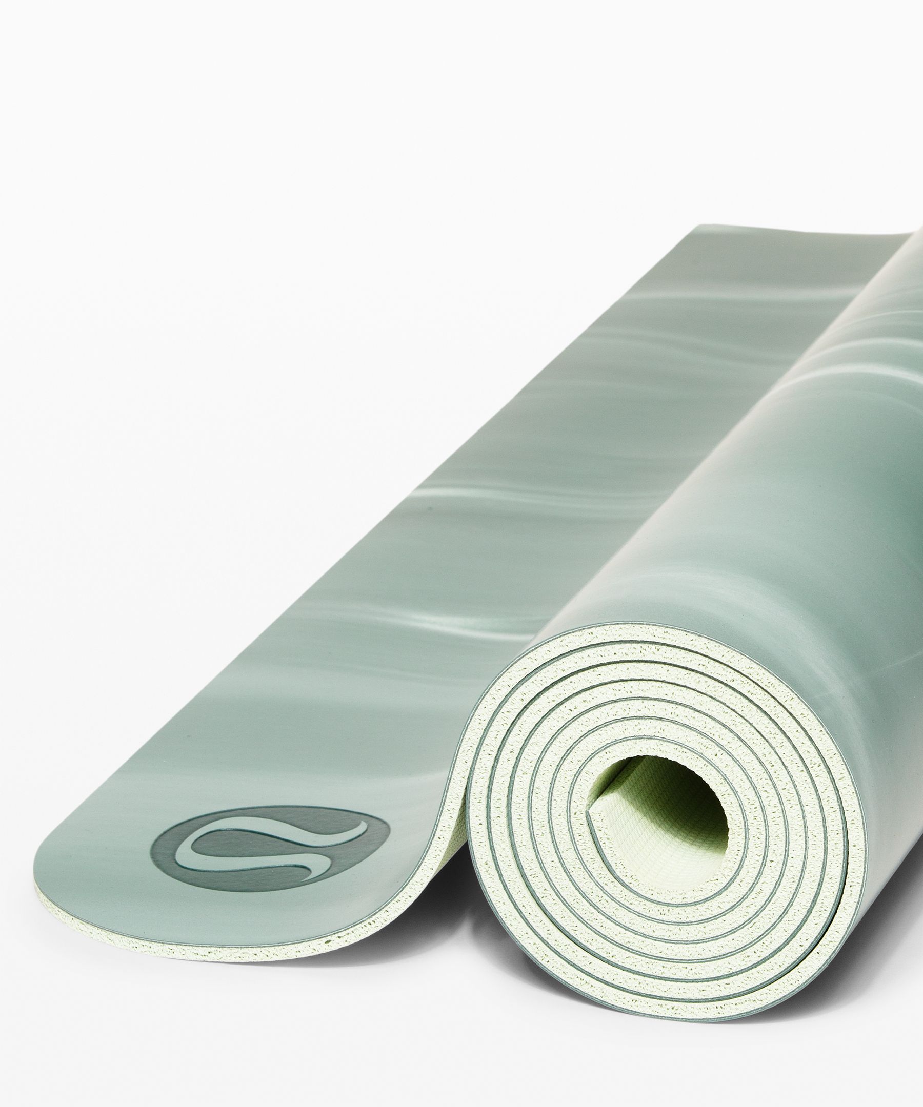 lululemon reversible mat which side