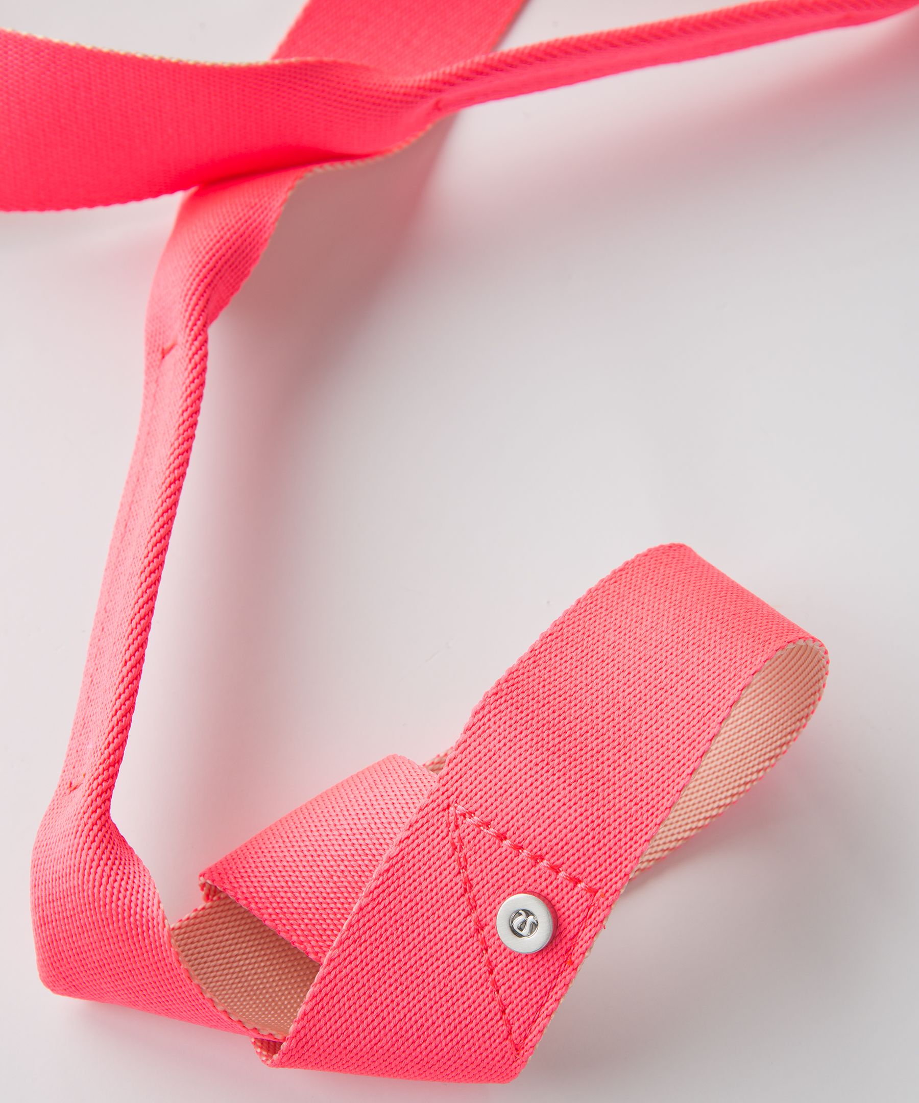 Loop It Up Mat Strap | ヨガ＆トレーニングギア | Lululemon JP