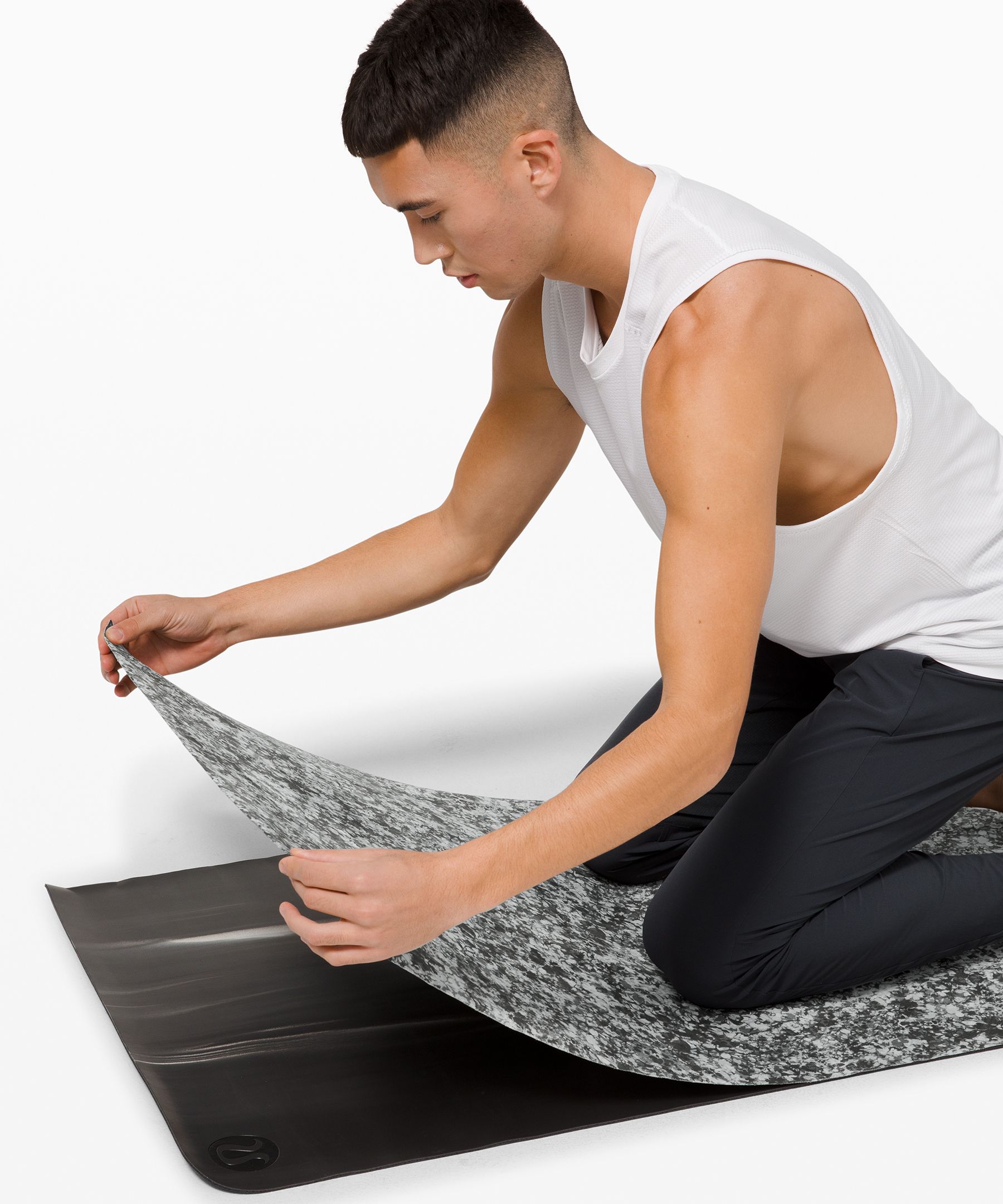 lululemon hand towel