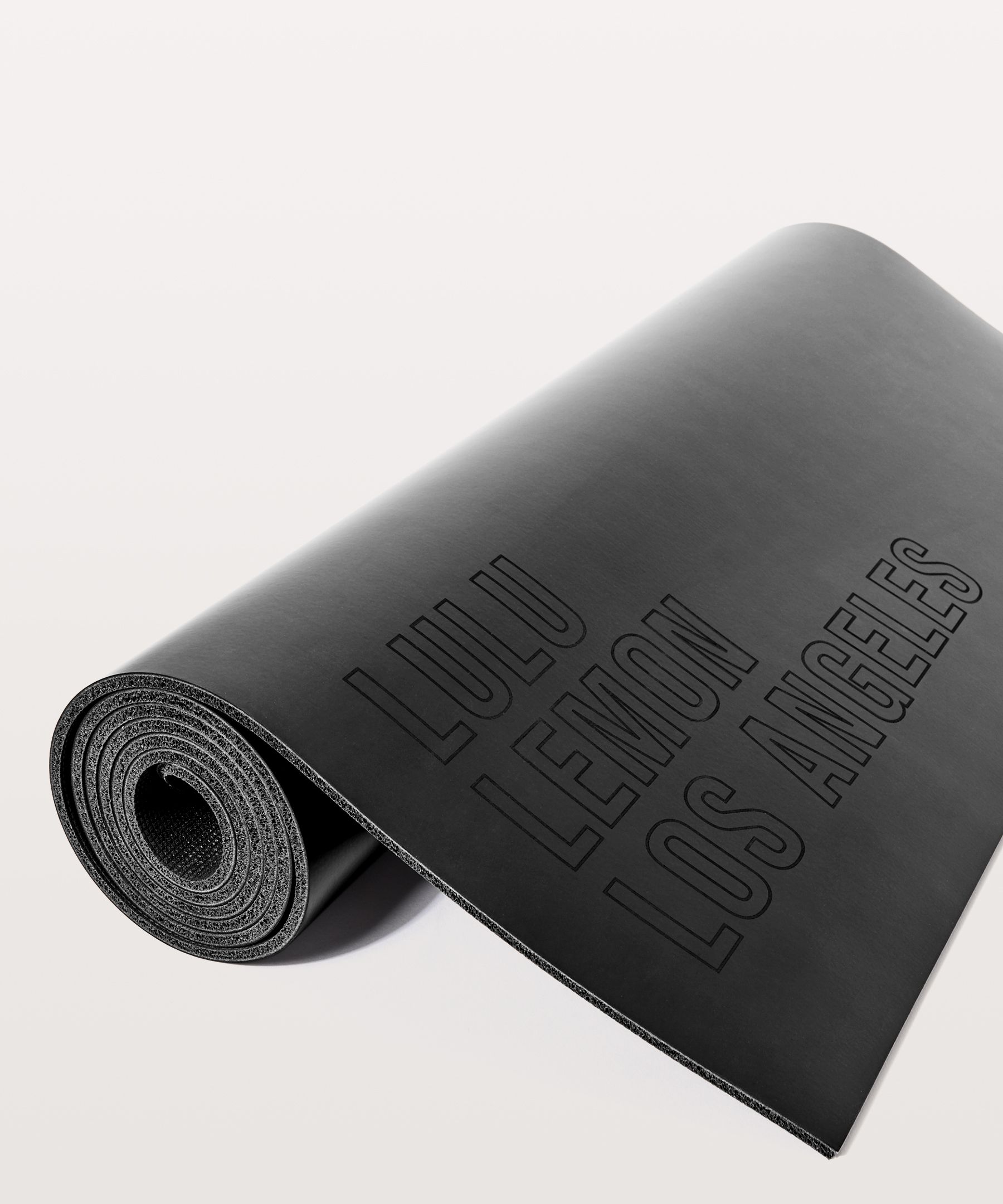 Lululemon The Reversible Mat 5mm Review