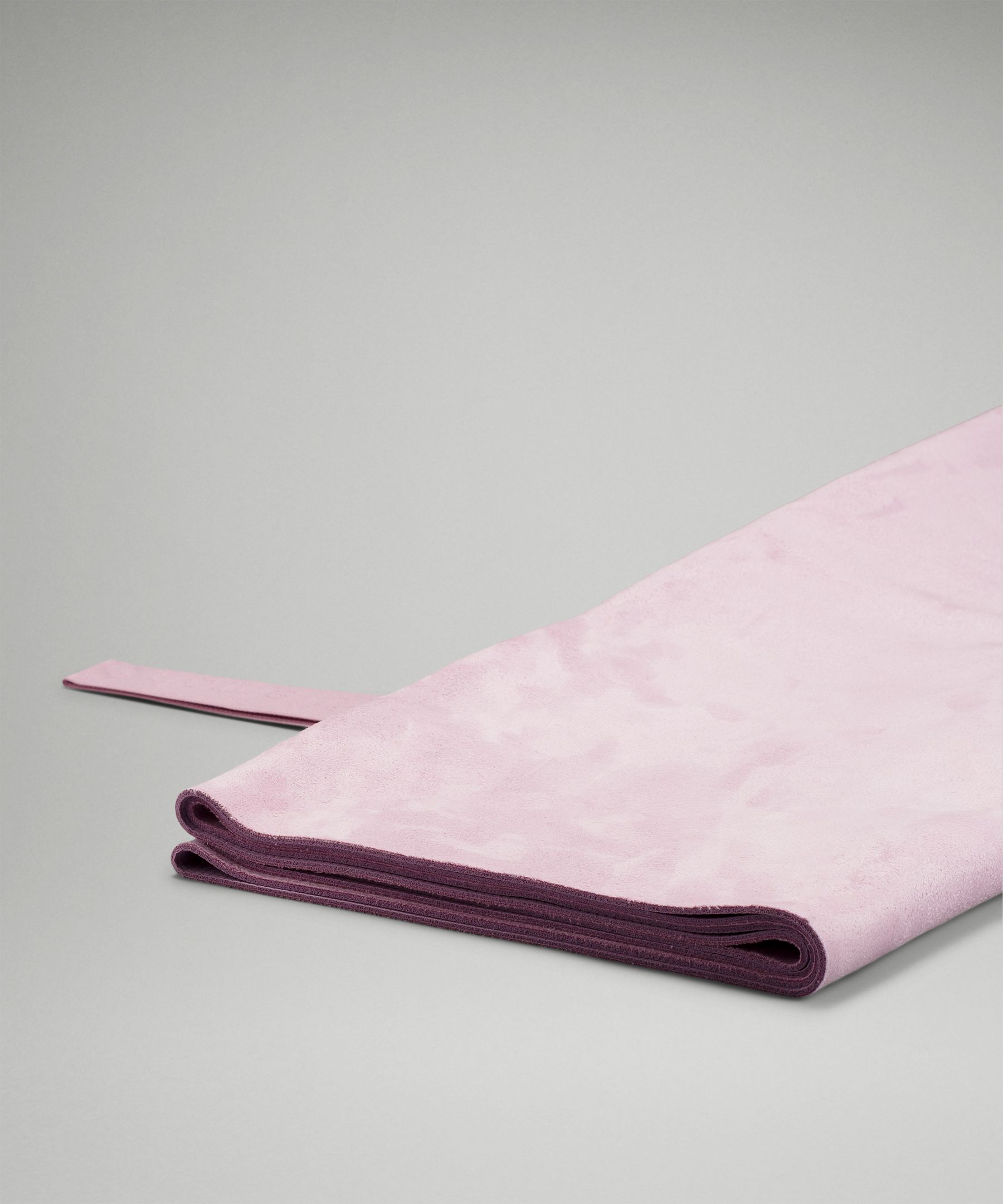 Jual Preloved Matras Yoga Lululemon Carry onwards Mat - Purple Foldable -  Jakarta Selatan - Impulsive_mama