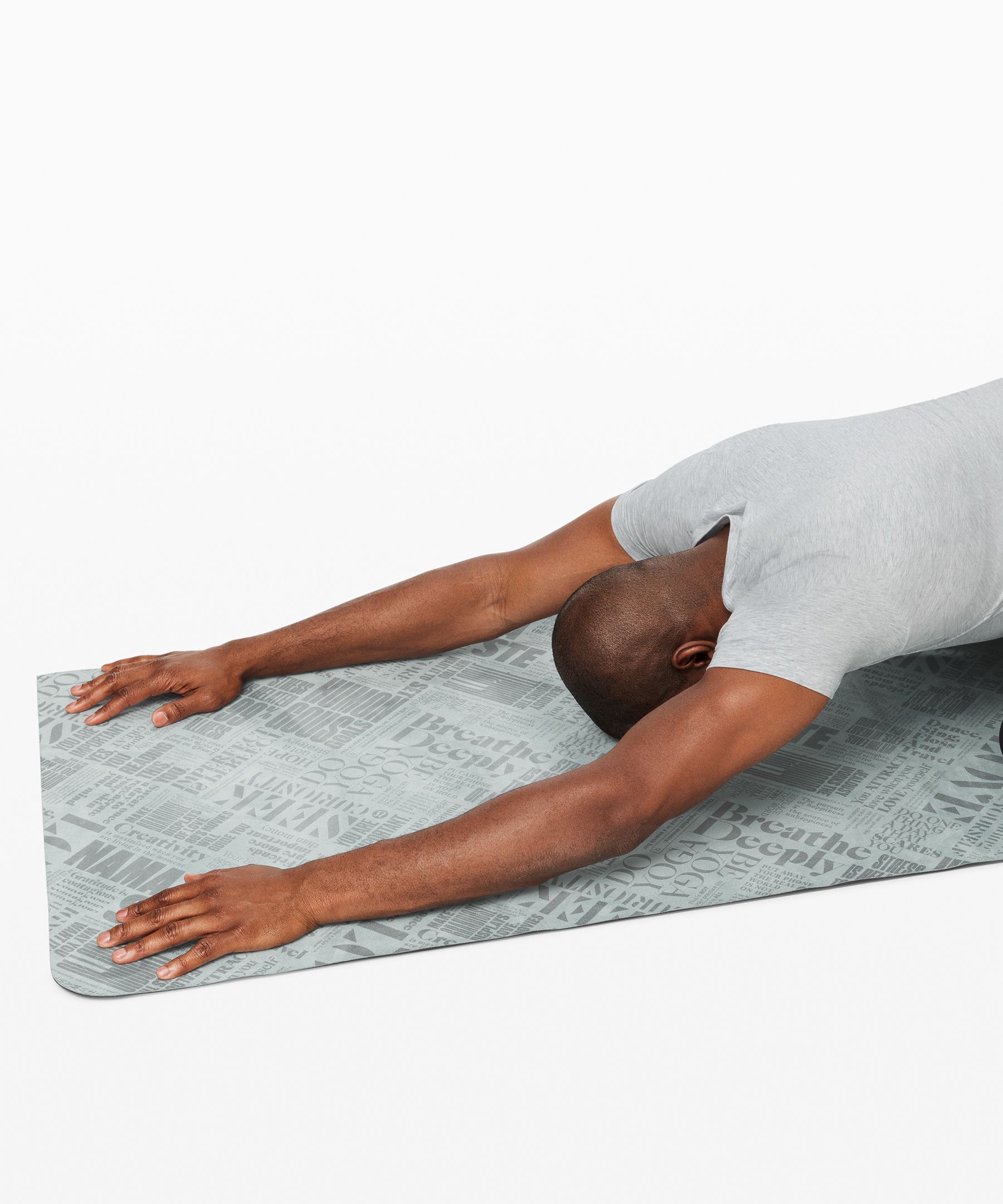 Lululemon Carry Onwards Mat (listed $680), 運動產品, 運動與健身, 運動與健身- 運動地墊-  Carousell