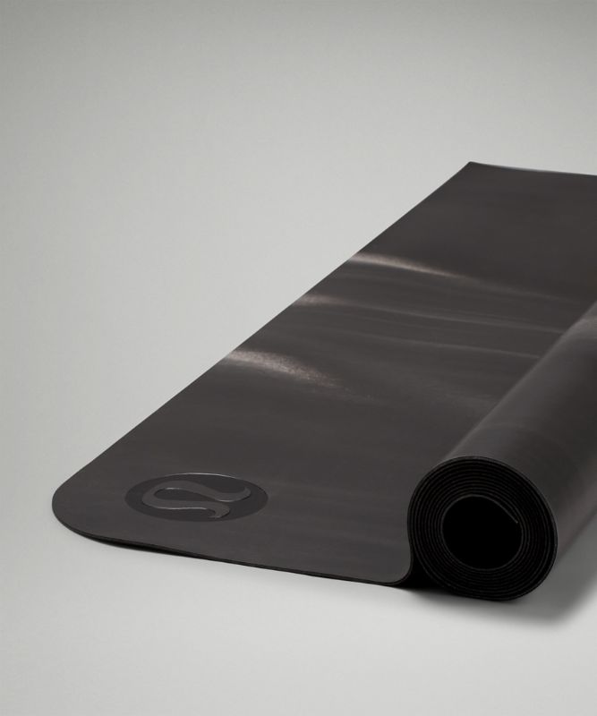 The (Un) Mat Made With FSC™-Certified Rubber *Marble