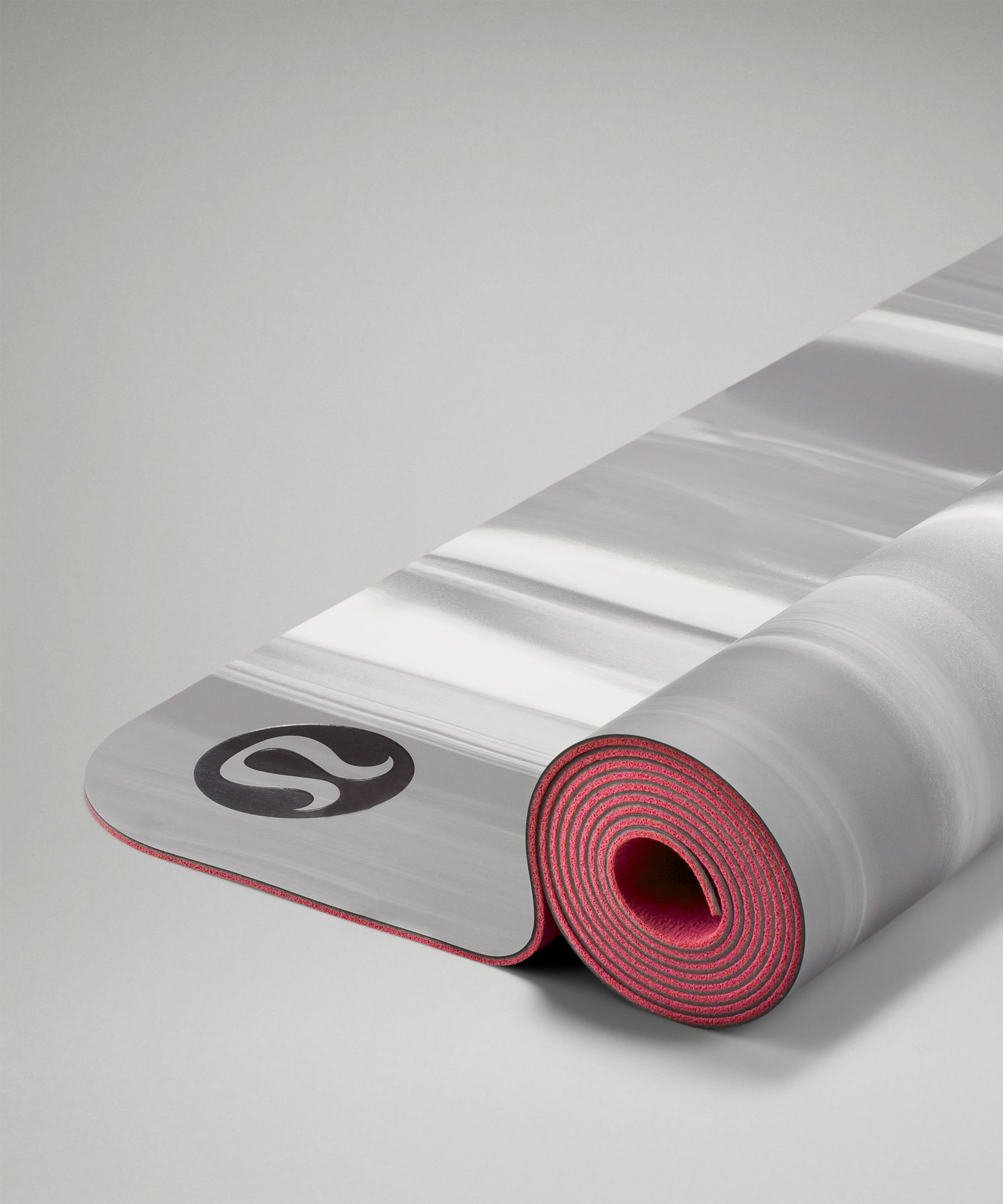 Lululemon store 3mm mat