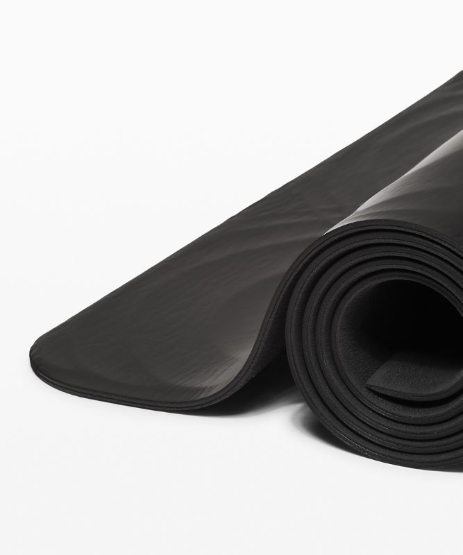 Esterilla de yoga Take Form de 5 mm elaborada con caucho con certificación FSC™ *Marmoleado