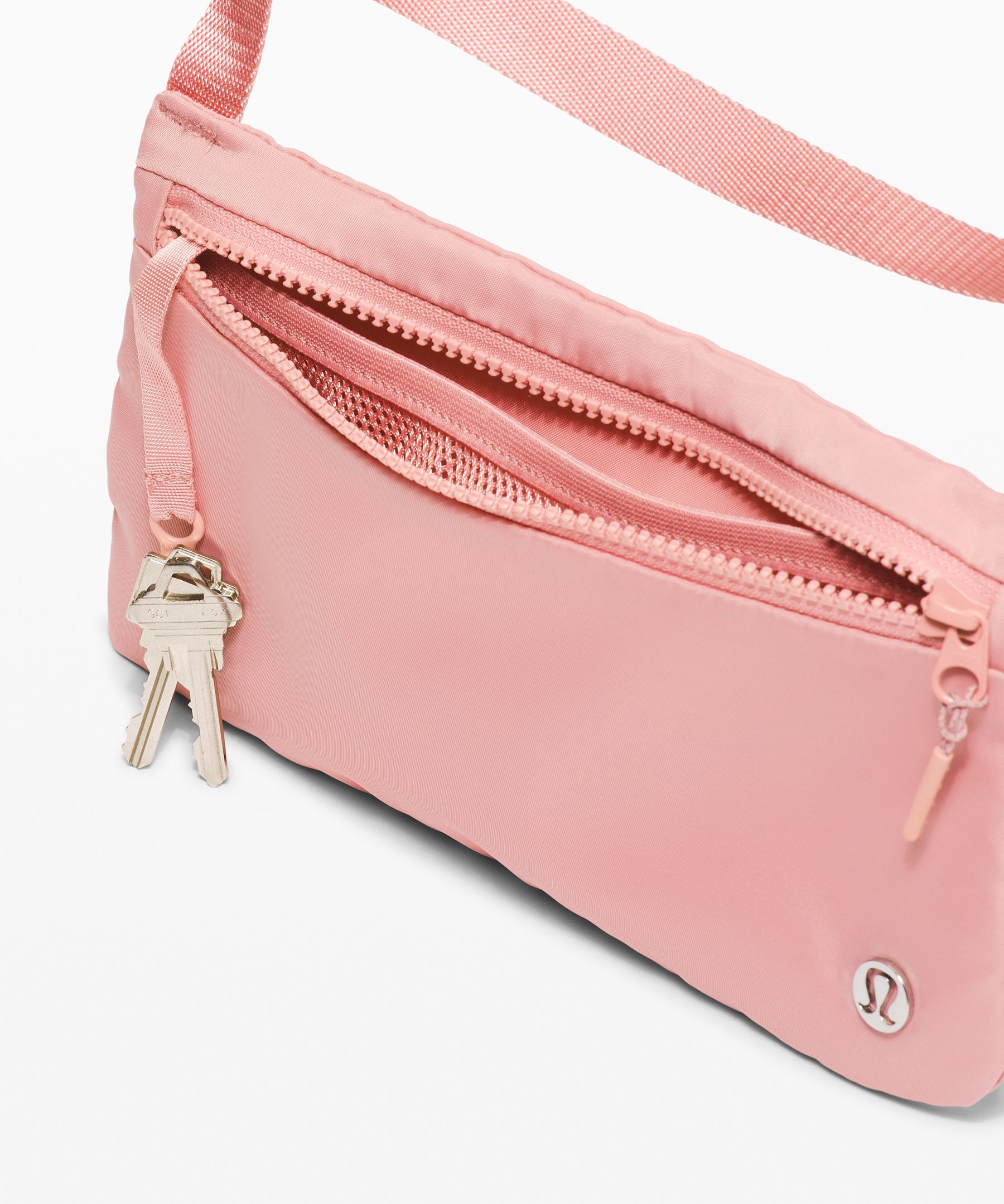 Stow and Flow Mat Strap | ヨガ＆トレーニングギア | Lululemon JP