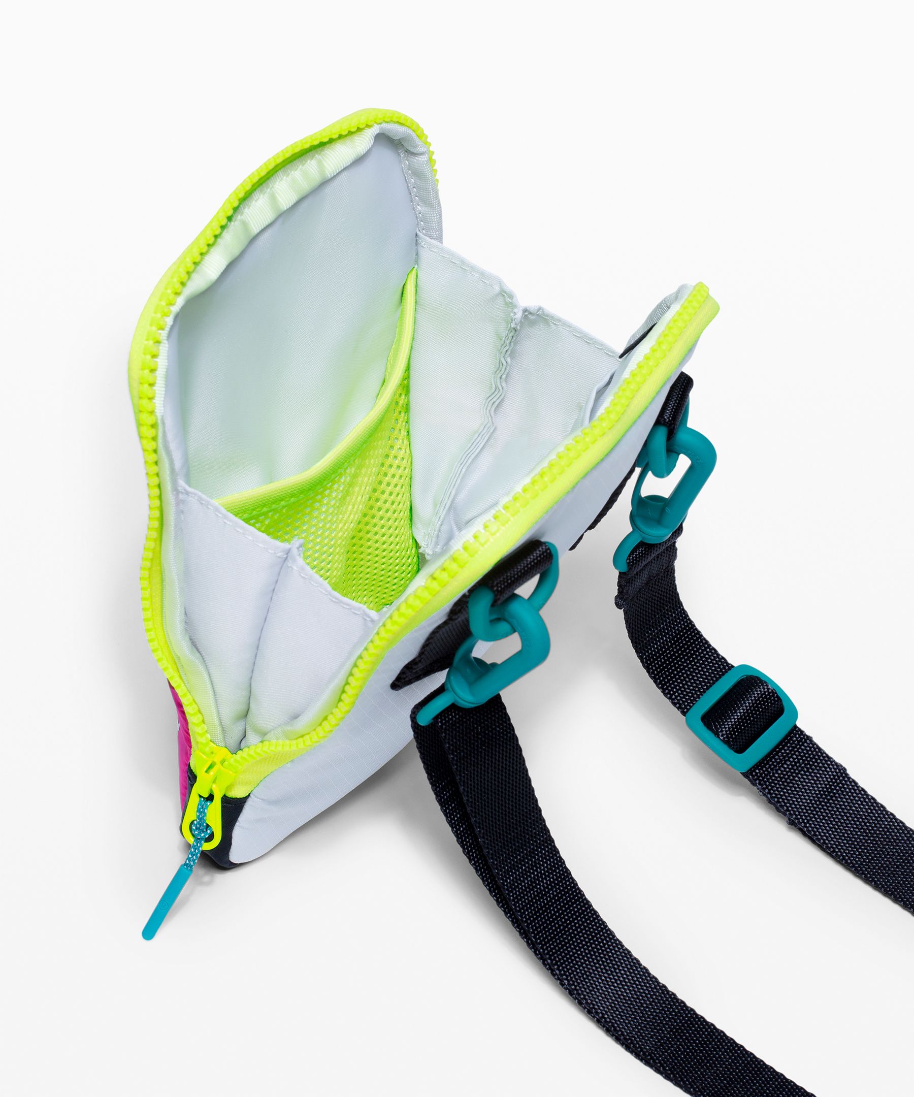 Easy Access Crossbody | Lululemon EU