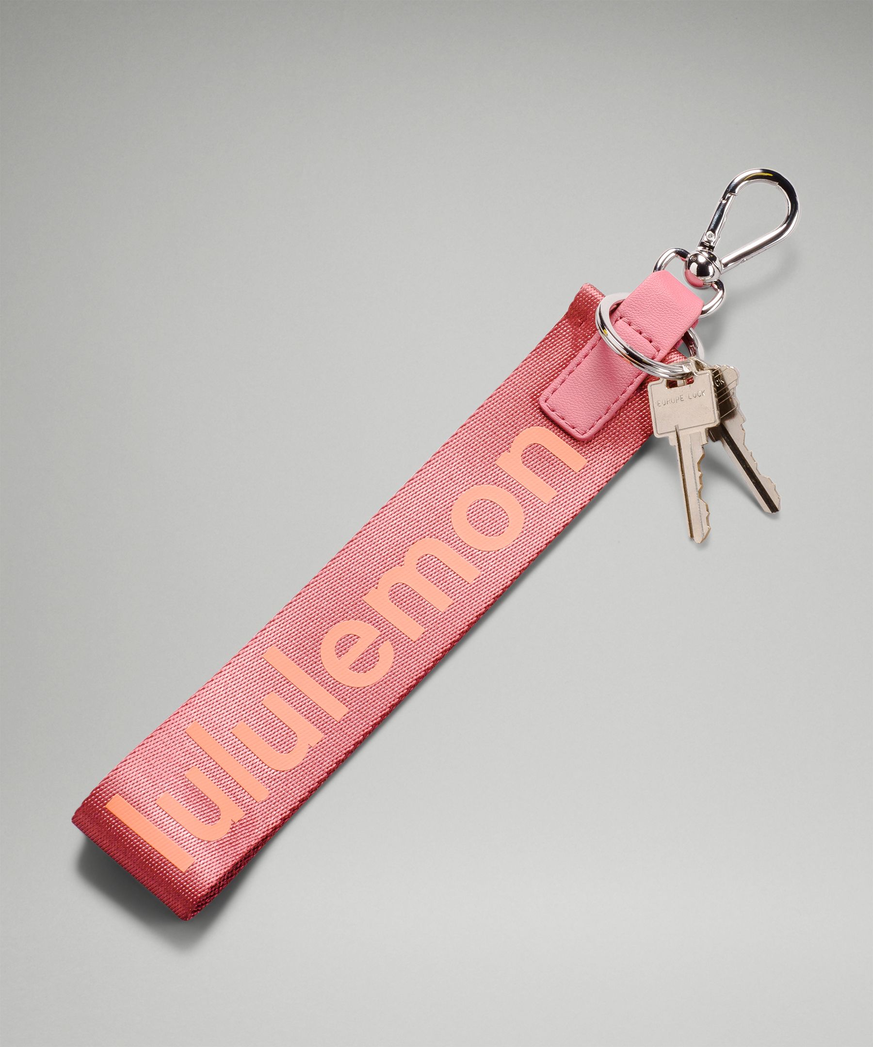 Lululemon Never Lost Key Chain - Black / Super Dark - lulu fanatics