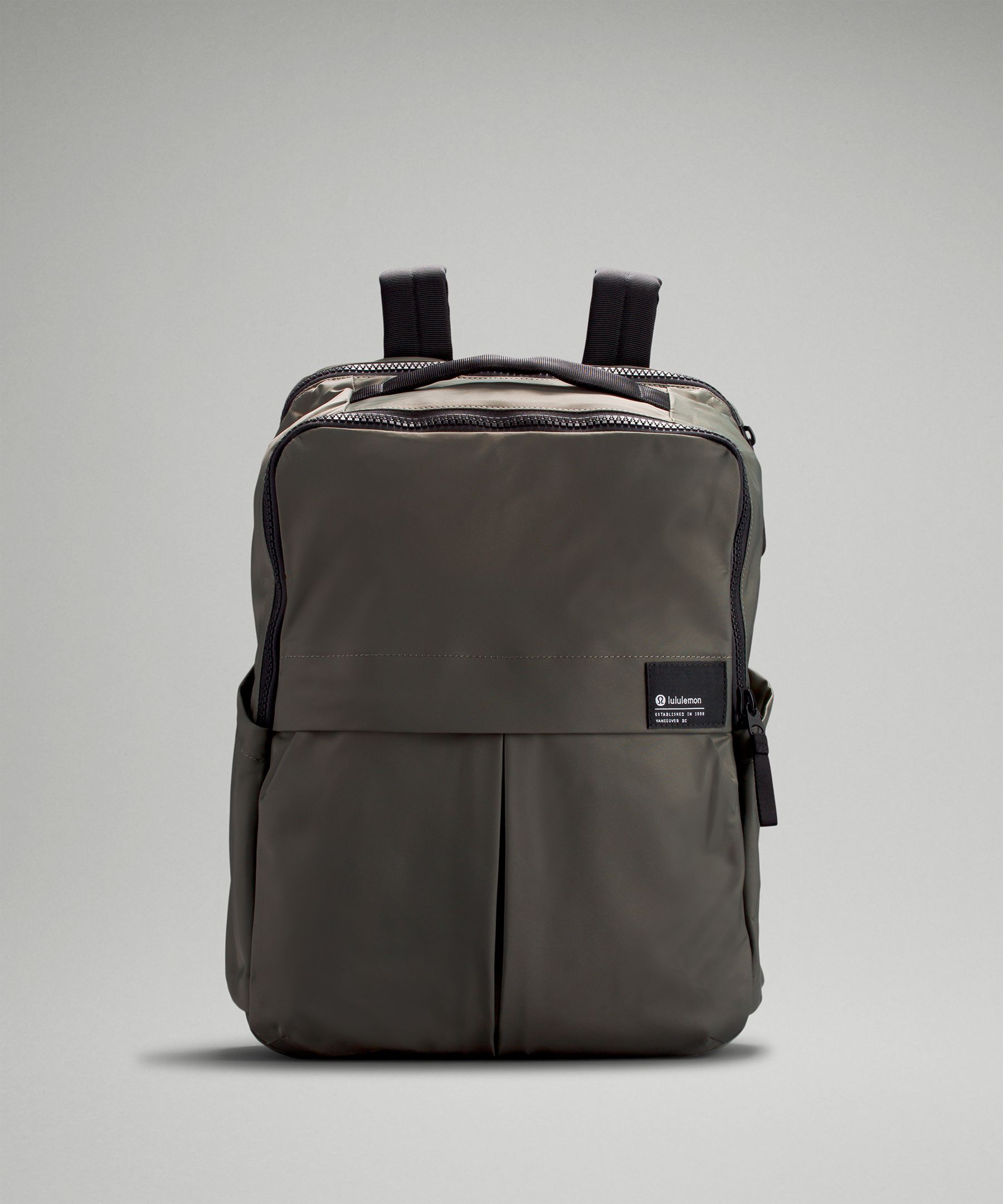 Lululemon On The Move Everyday Backpack Grey Sage Green