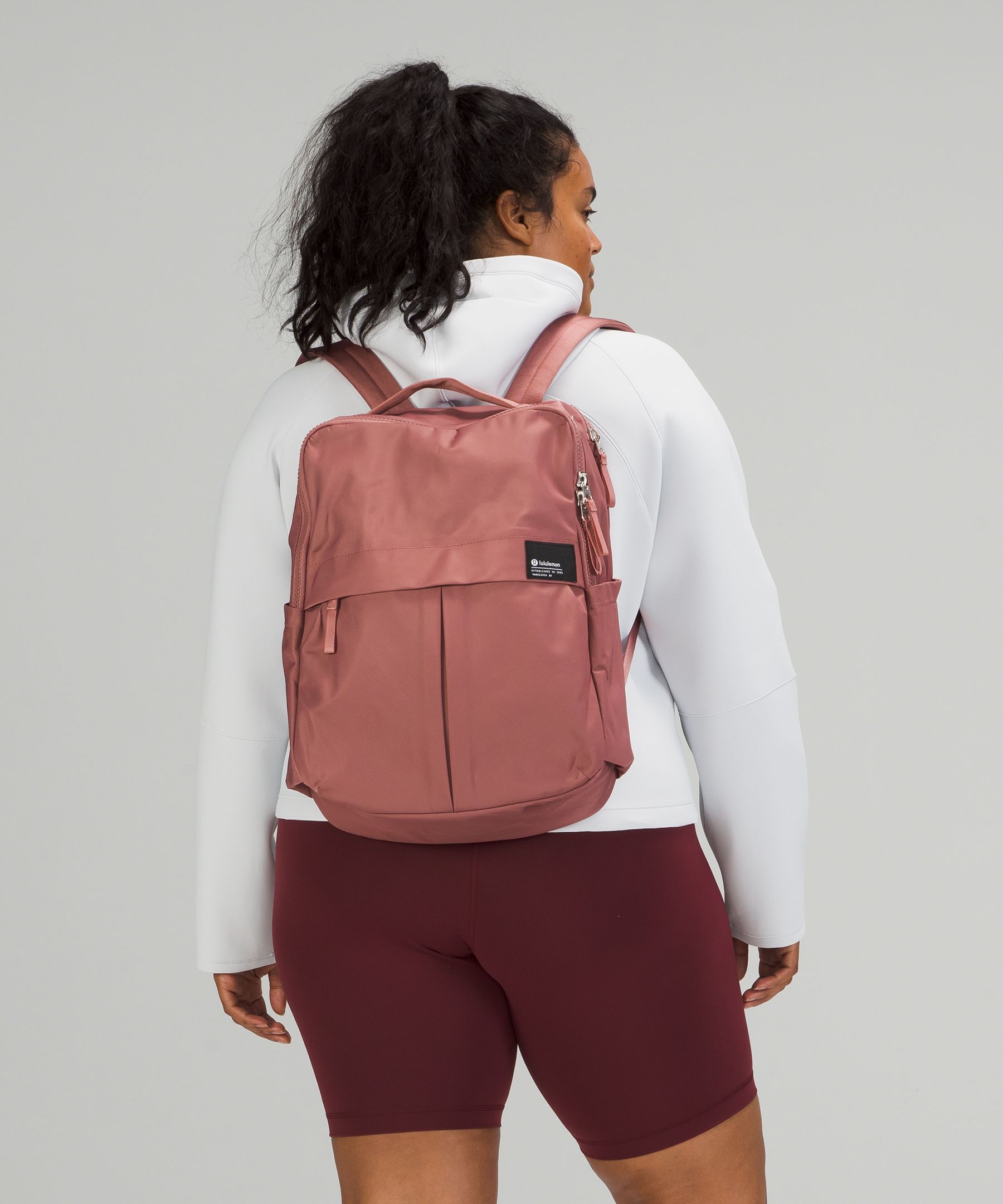 Lululemon On The Move Everyday Backpack Review | International
