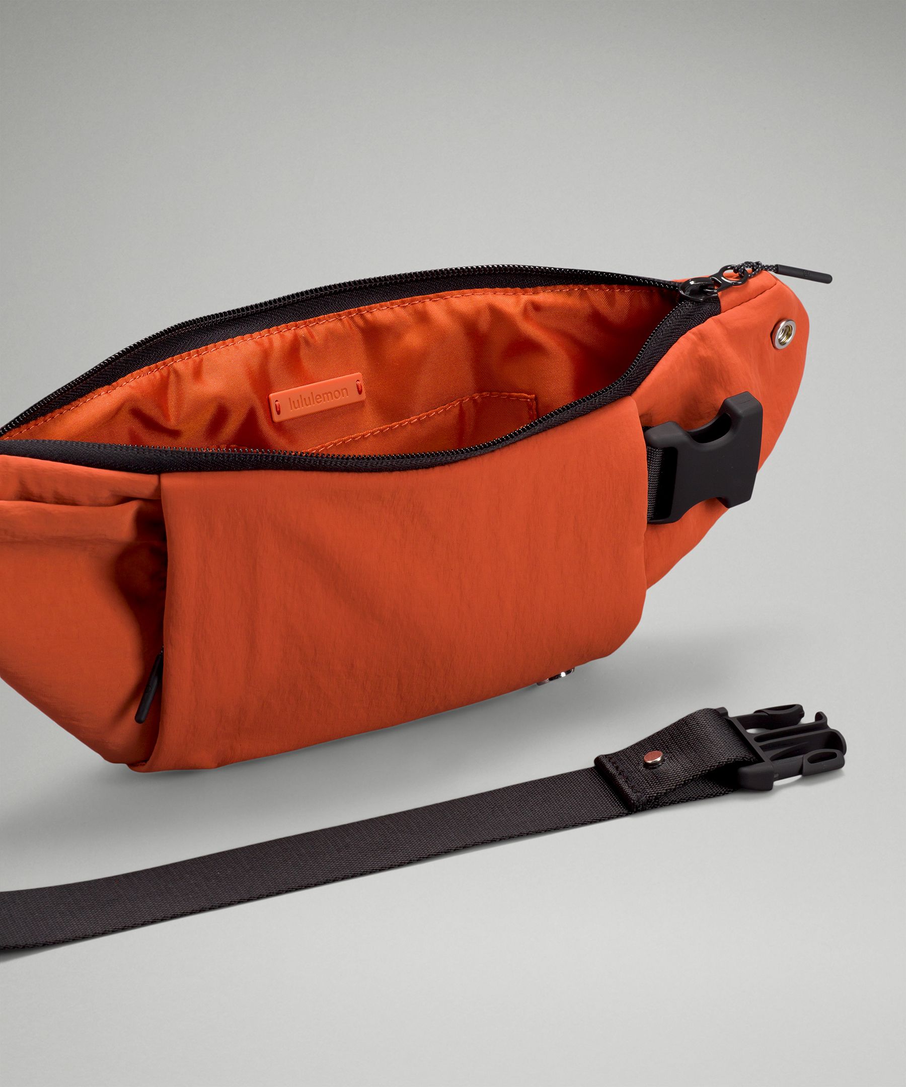 MultiPocket Belt Bag Bags Lululemon UK