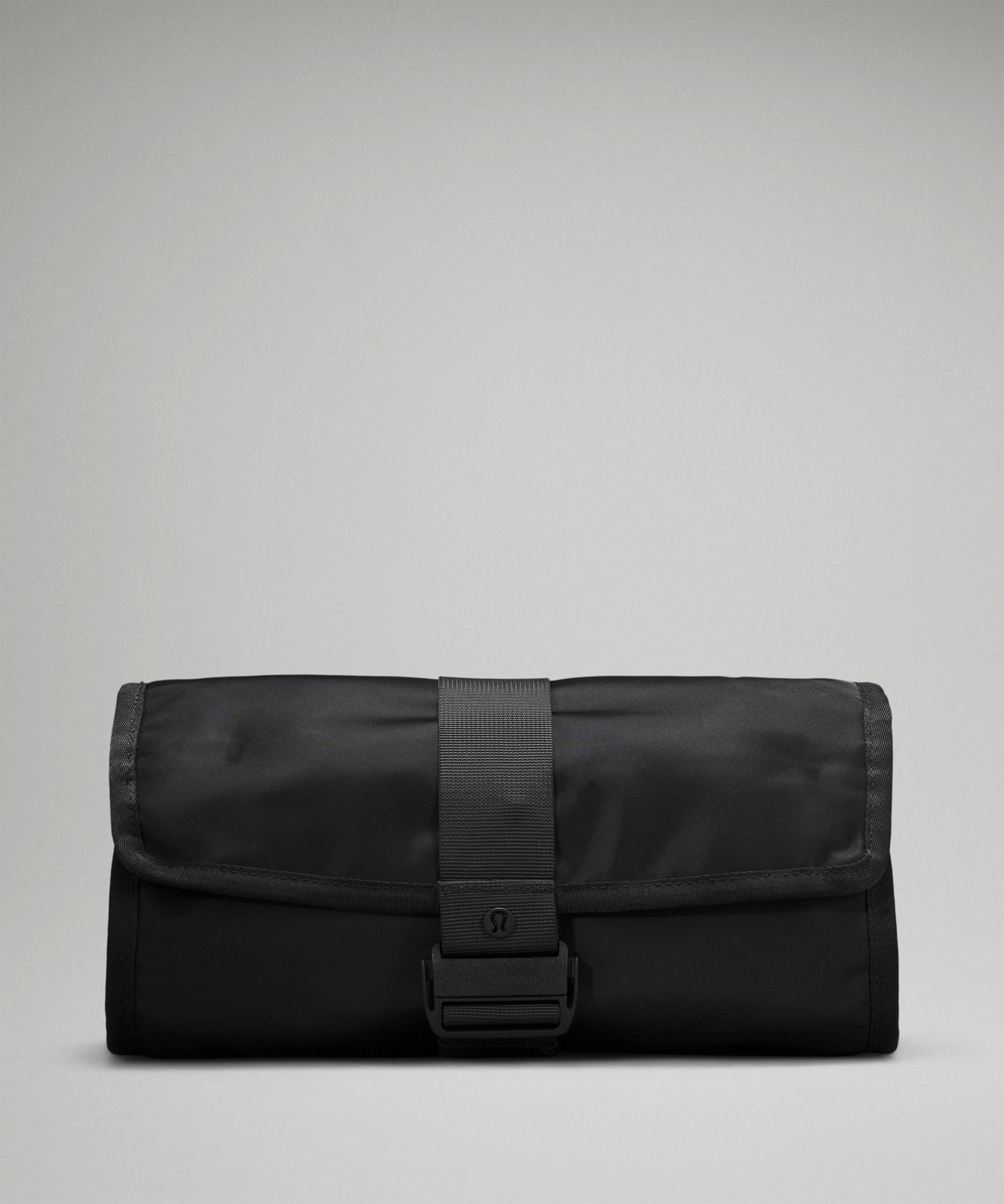 Roll up hanging online toiletry bag