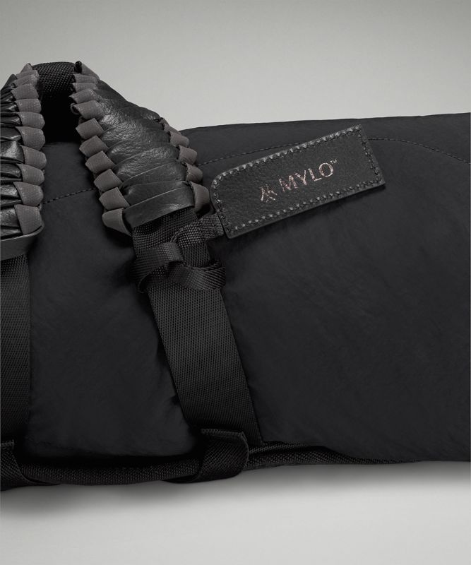 Tapis de méditation et sac pour tapis de yoga 2-en-1 avec Mylo™	Exclusivité en ligne