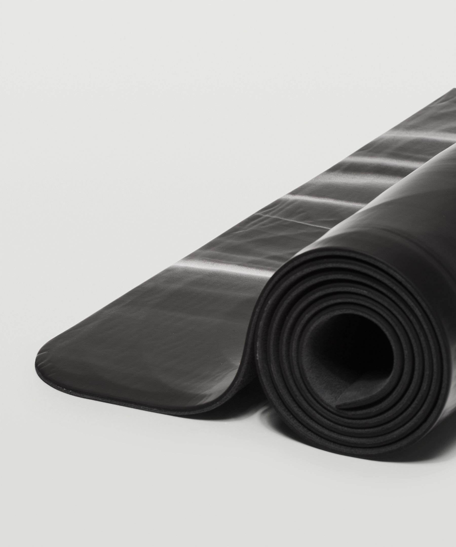 Lululemon The Reversible Mat 5mm - Black - lulu fanatics