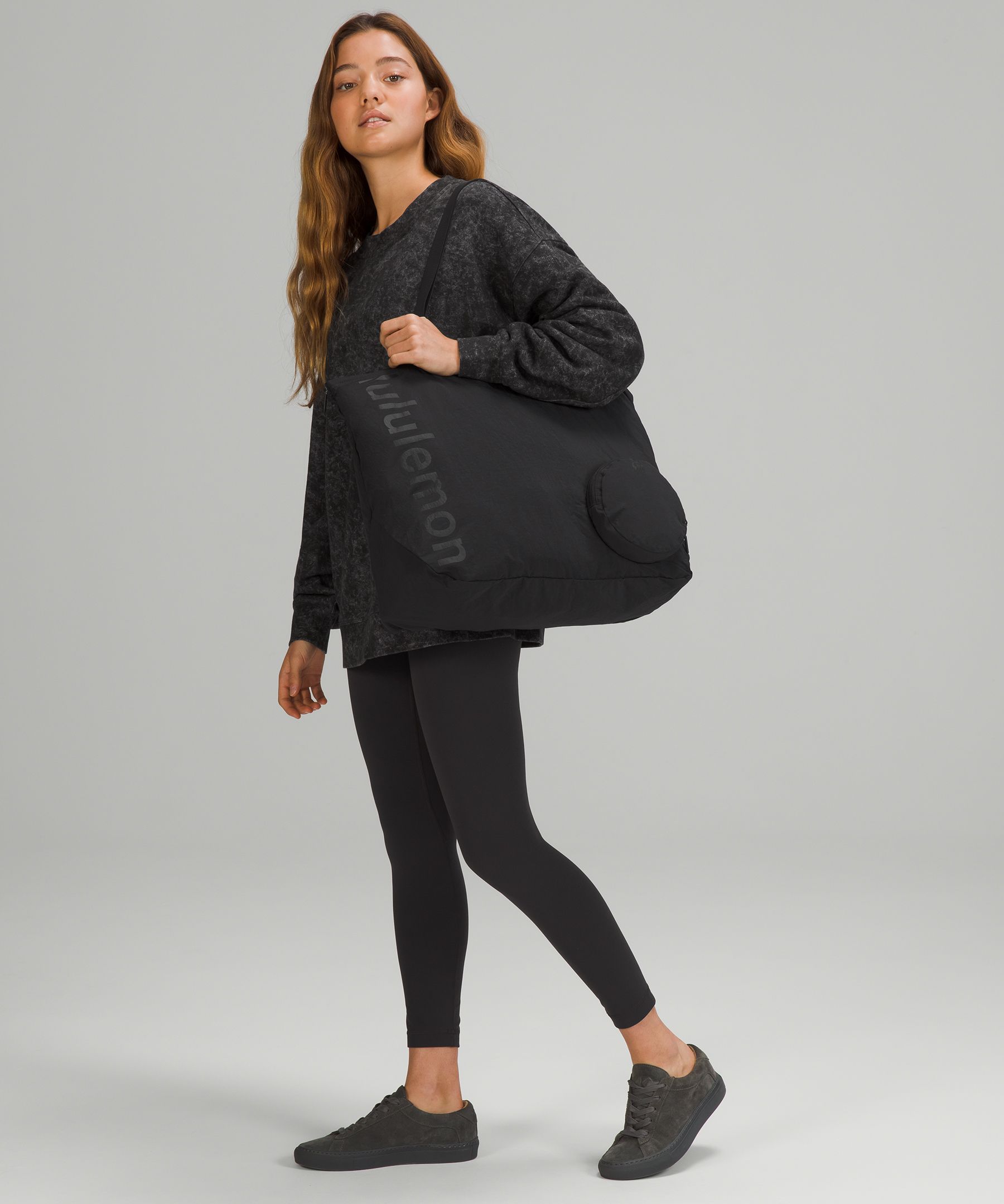 Lululemon tote best sale