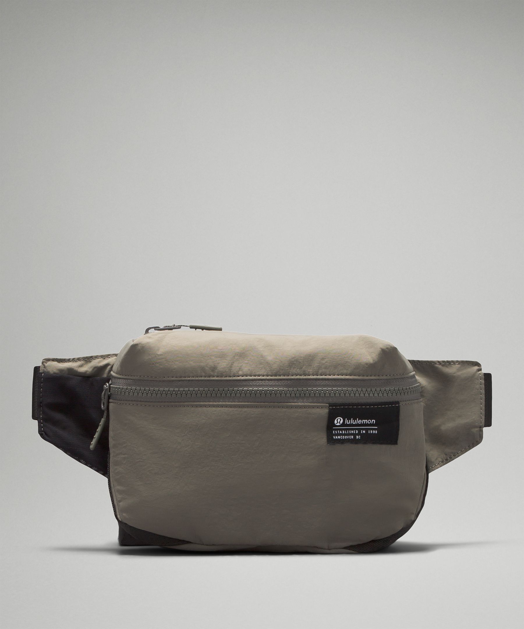 Lululemon Clean Lines Belt Bag