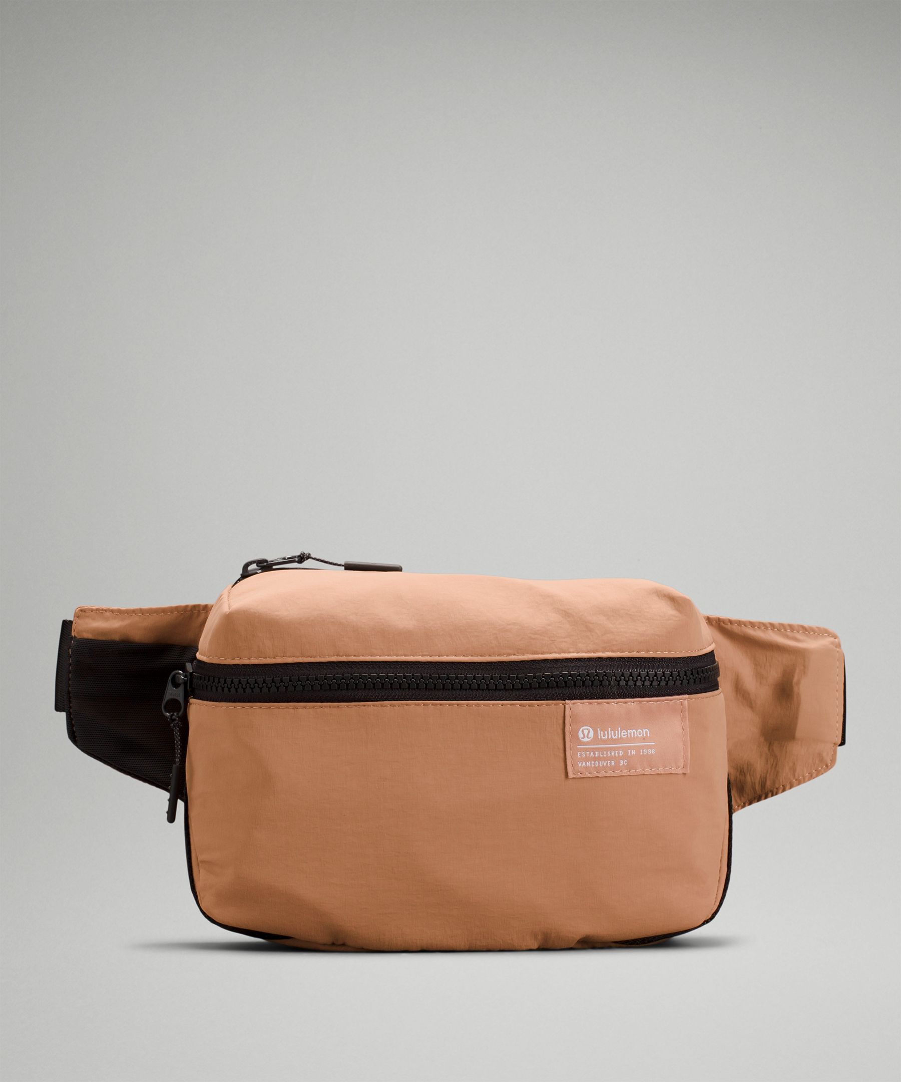 Lululemon Clean Lines Belt Bag