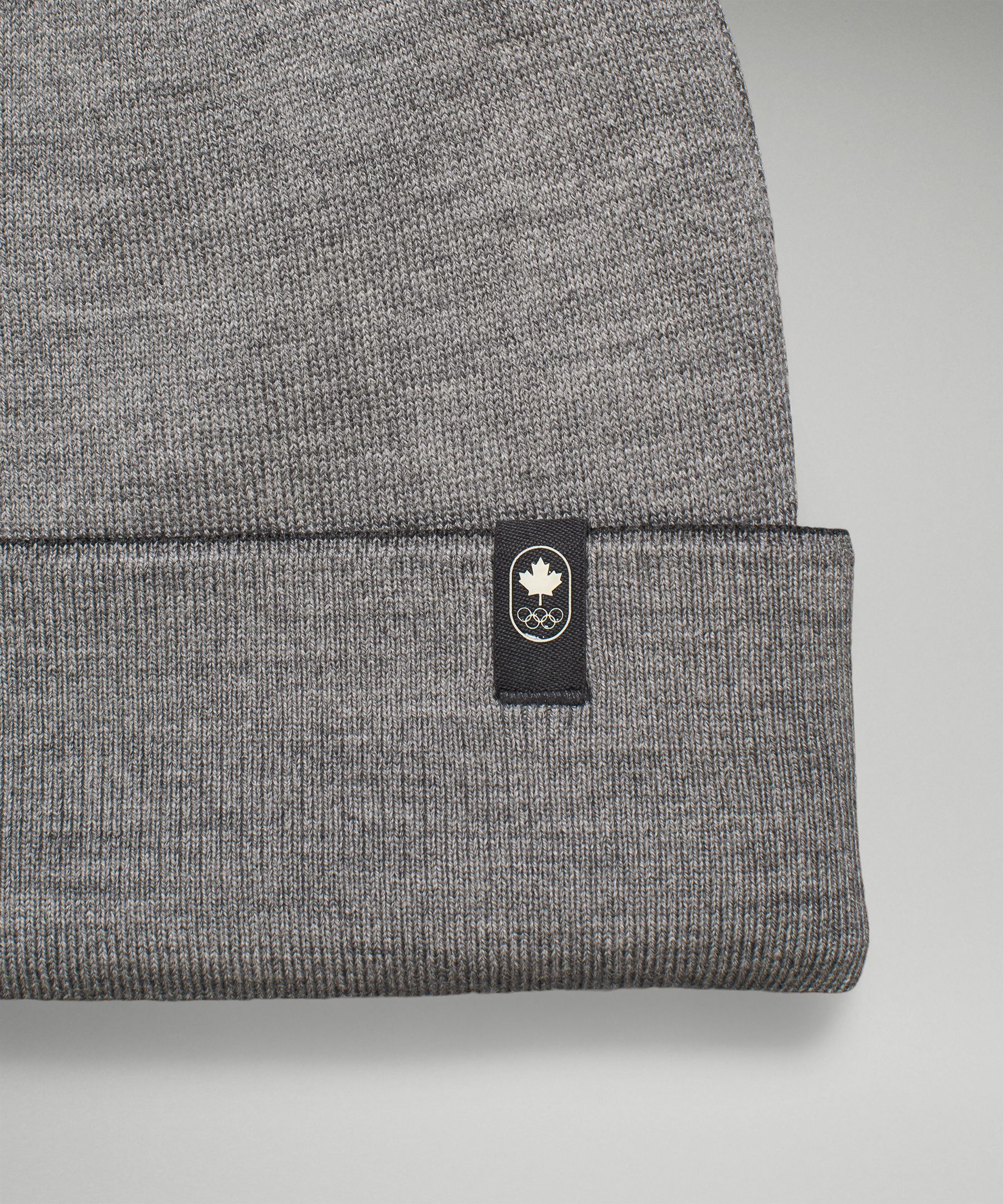 Team Canada Wool-Blend Reversible Beanie *COC Logo