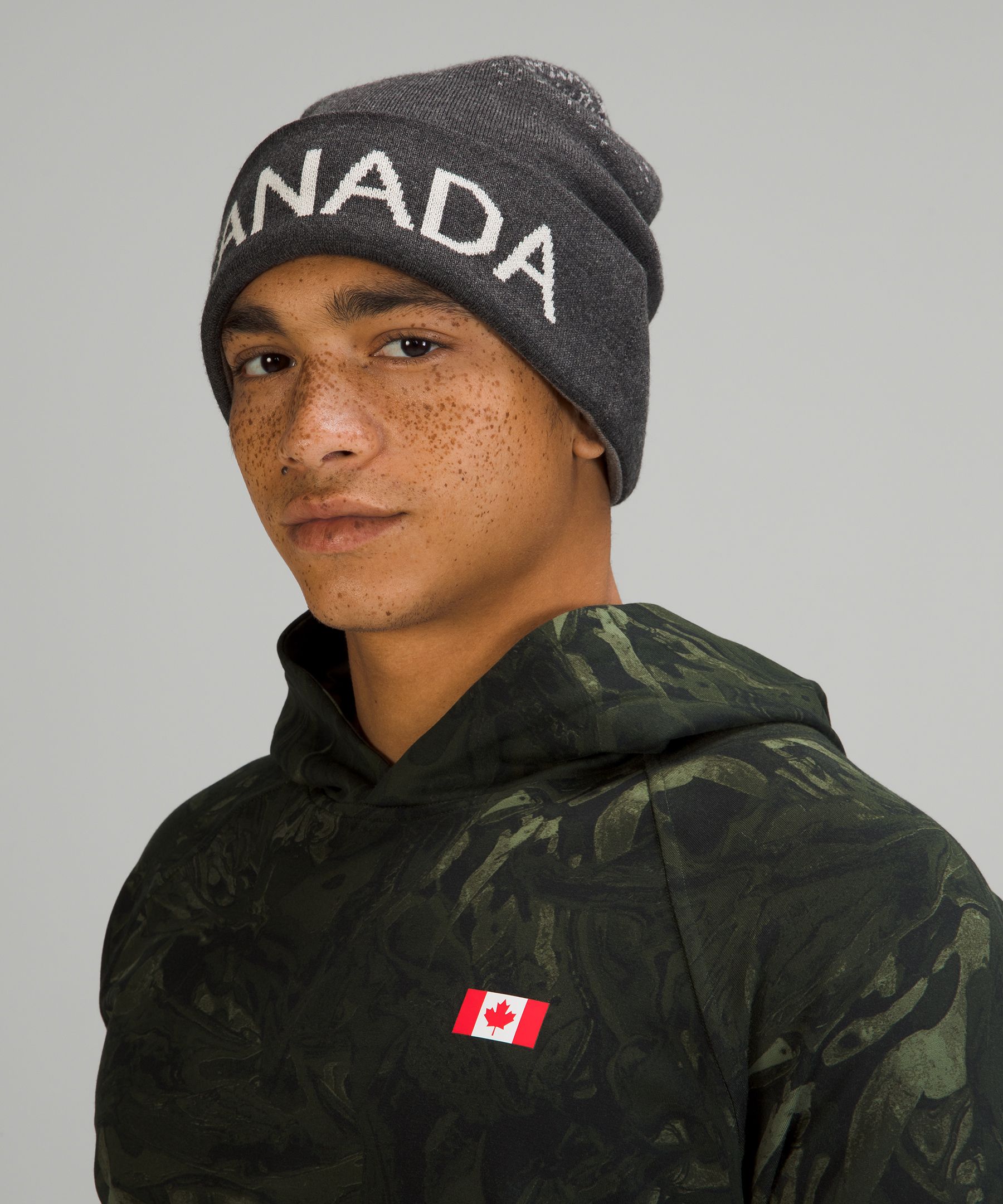 Team Canada Wool-Blend Reversible Beanie *COC Logo