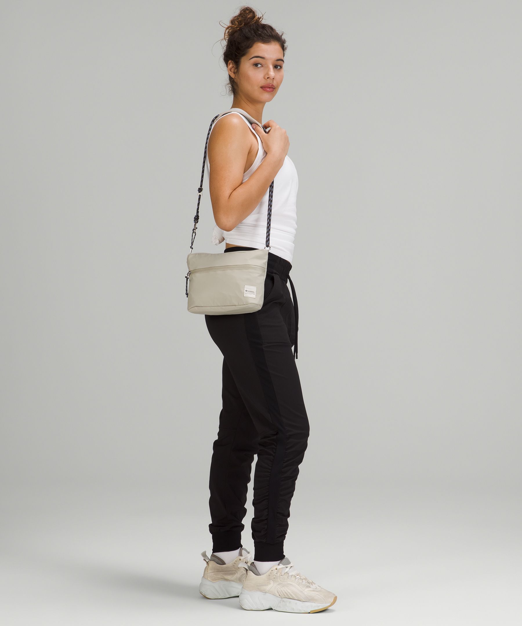 Lululemon Patch Logo Crossbody Review 