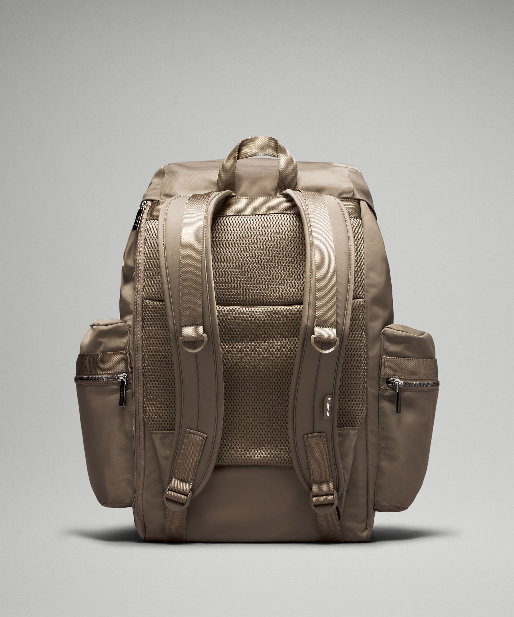 Lululemon Wunderlust Backpack 25L. 3