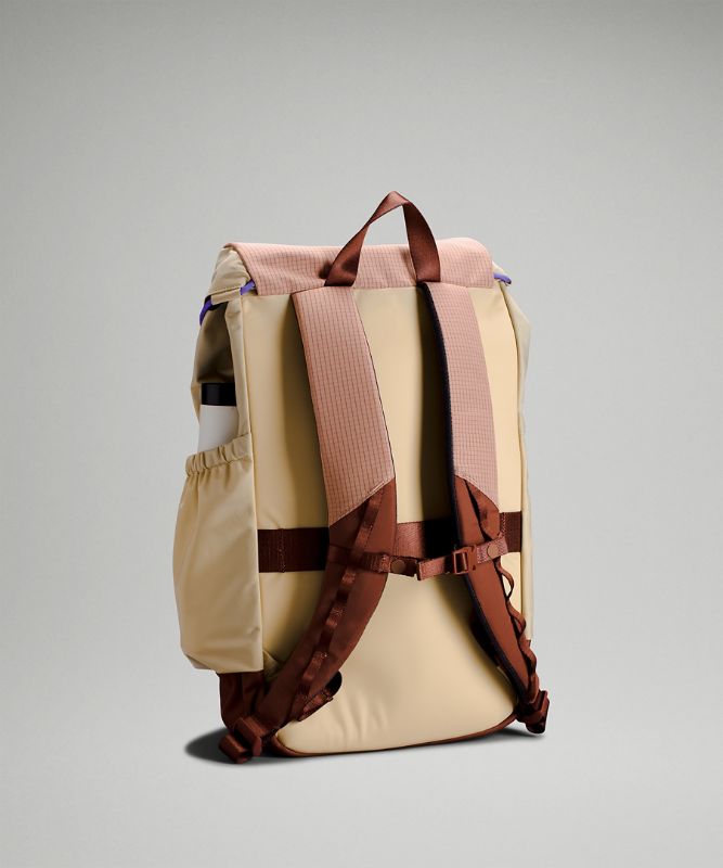 Front Clip Backpack 21L *Online Only