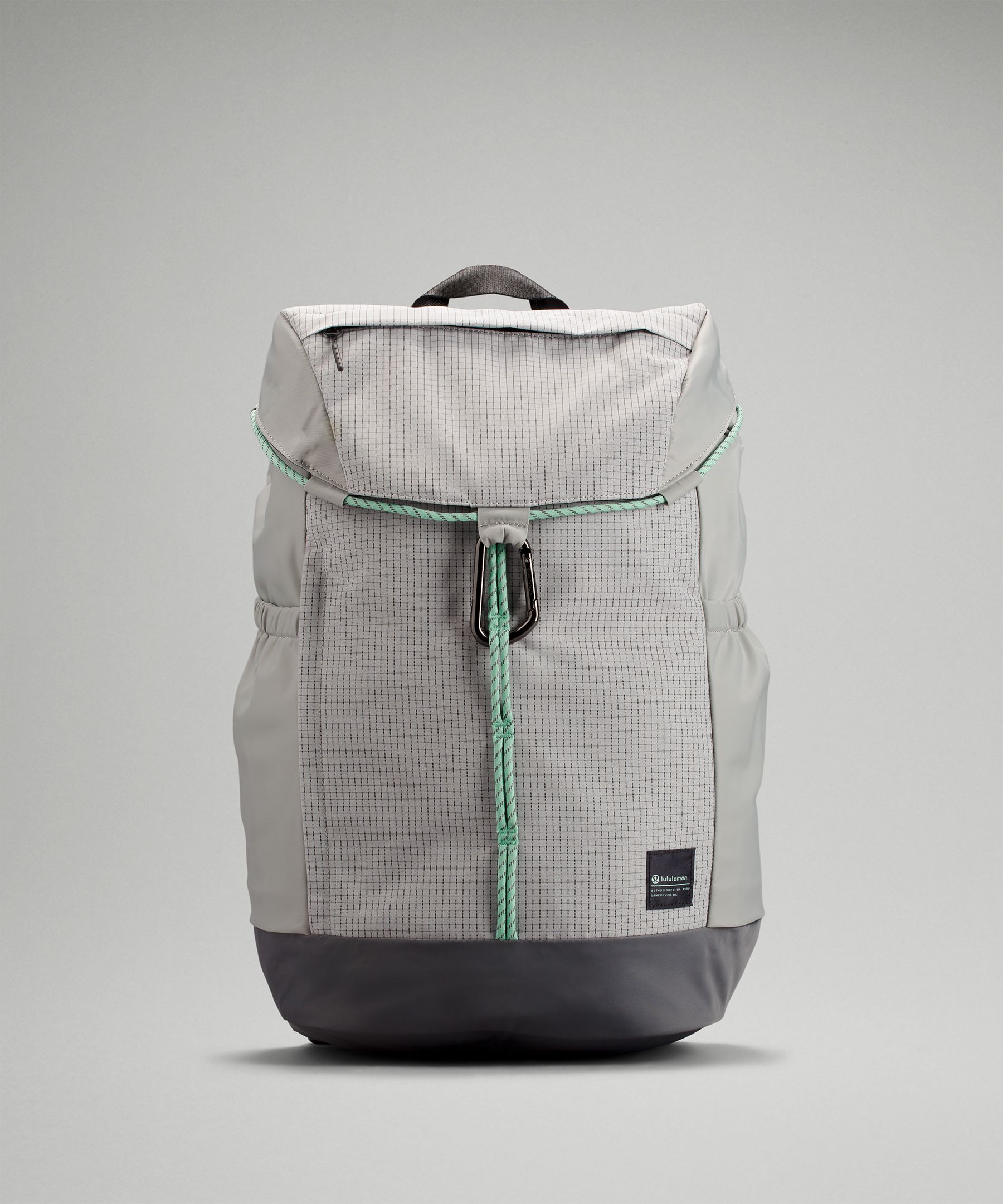 Front Clip Backpack 21L