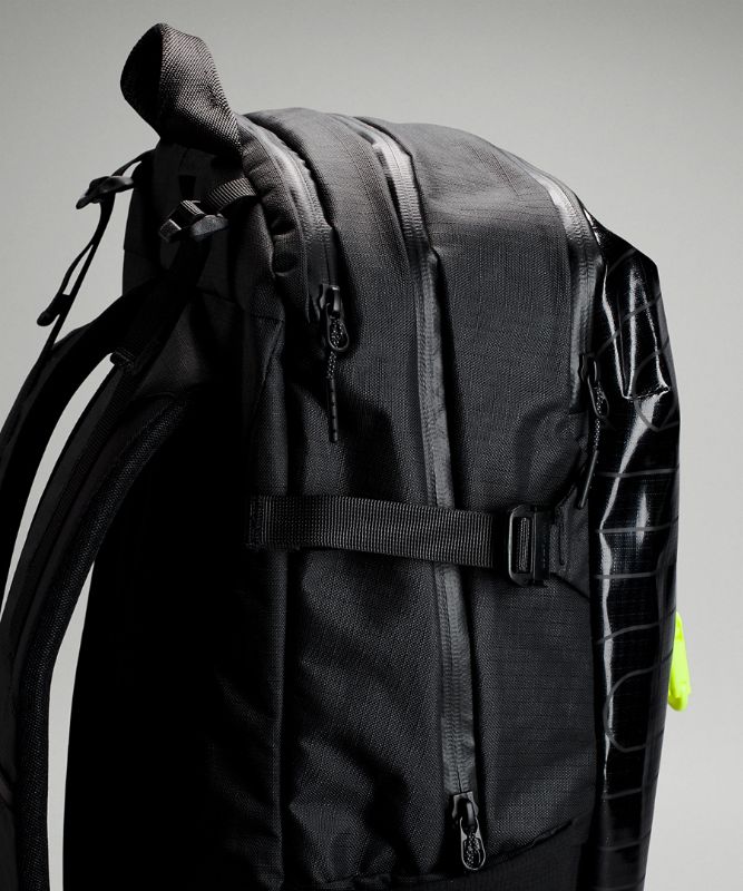 LiftOS Hiking Backpack 25L