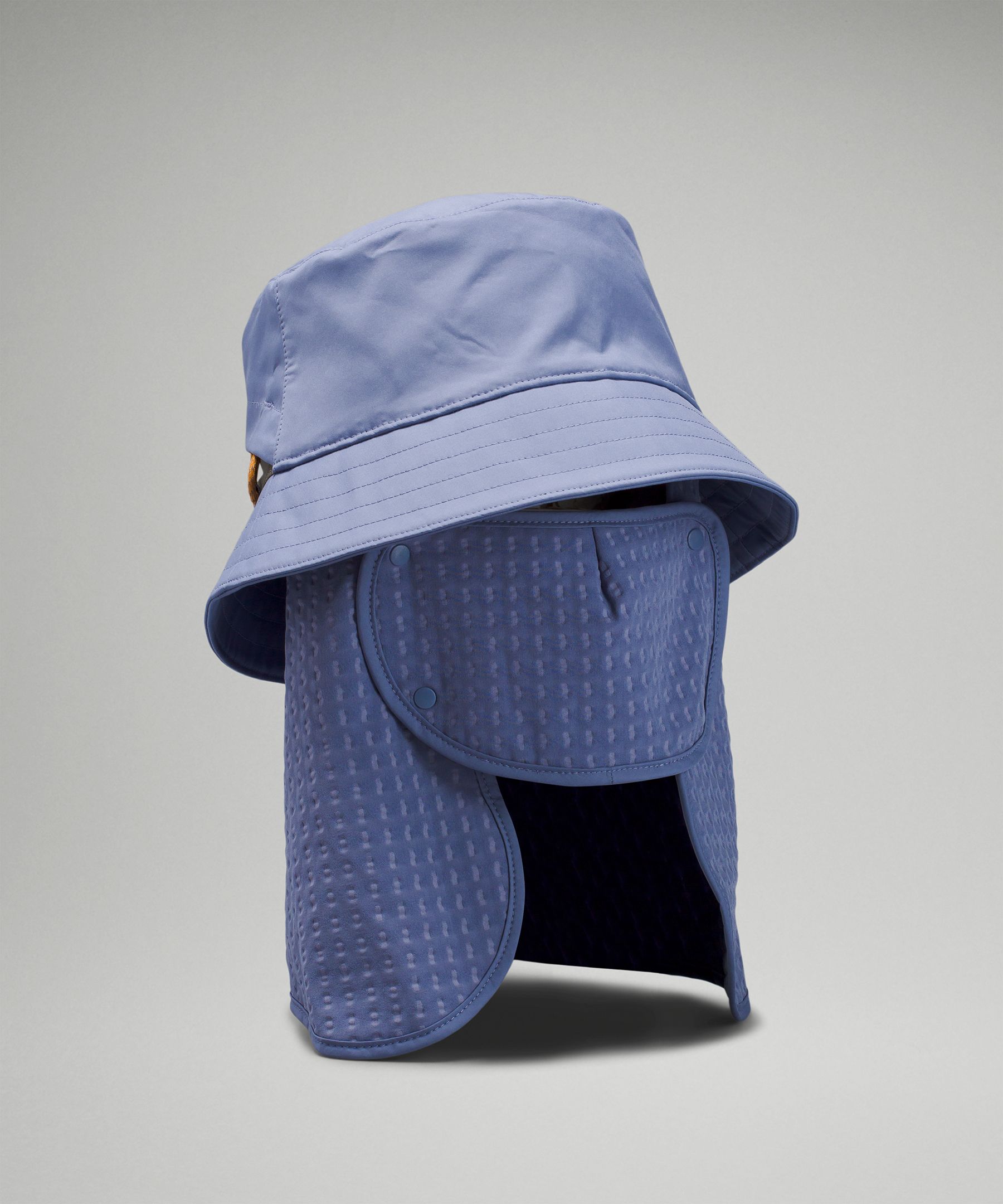 lululemon athletica – Fleece-Lined Convertible Hiking Bucket Hat – – in  Blue