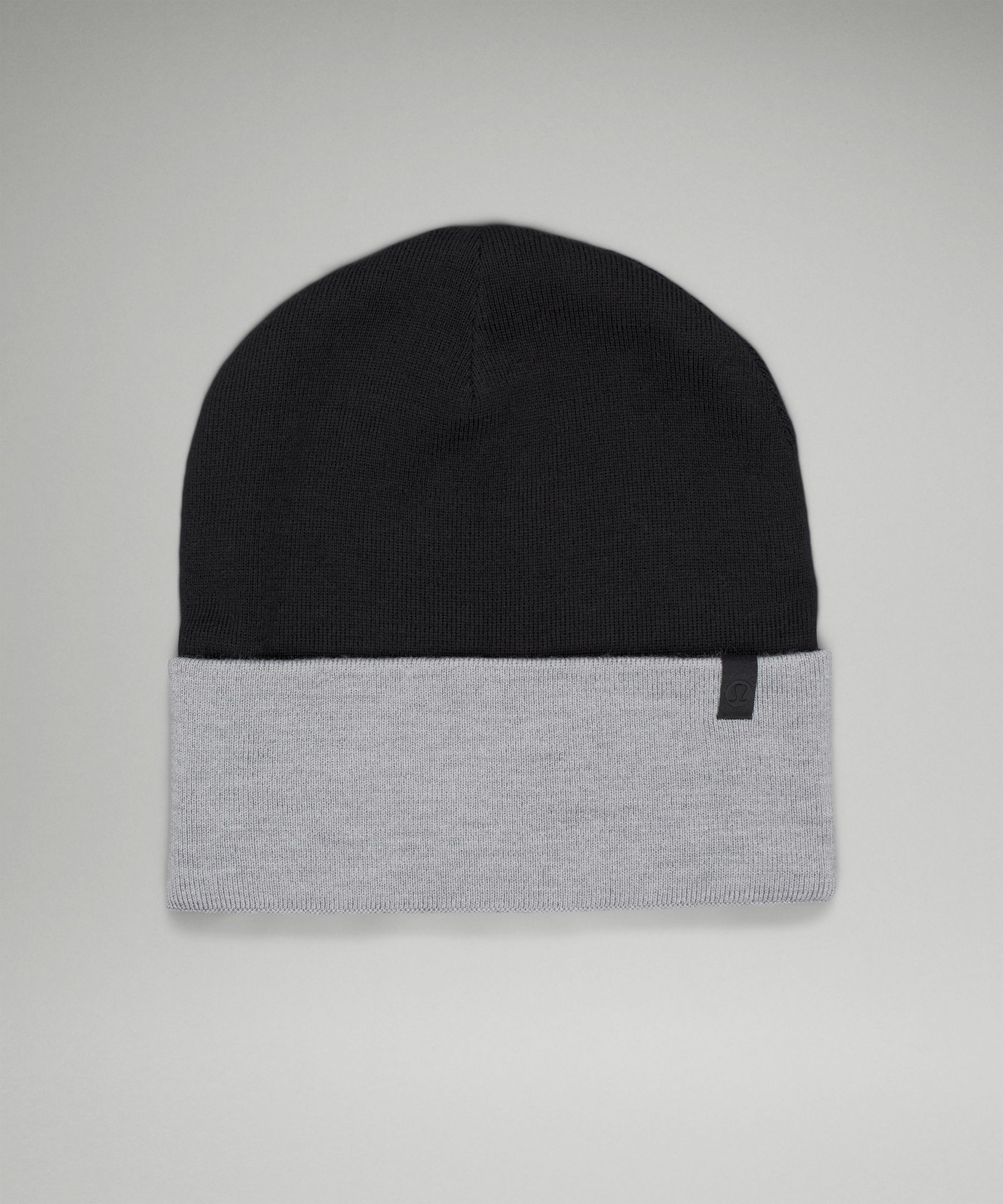 NWT chill fighter beanie true navy/smoked spruce size s/m lululemon Lululemon Chill Fighter Beanie In True Navy/smoked Spruce  main image 4