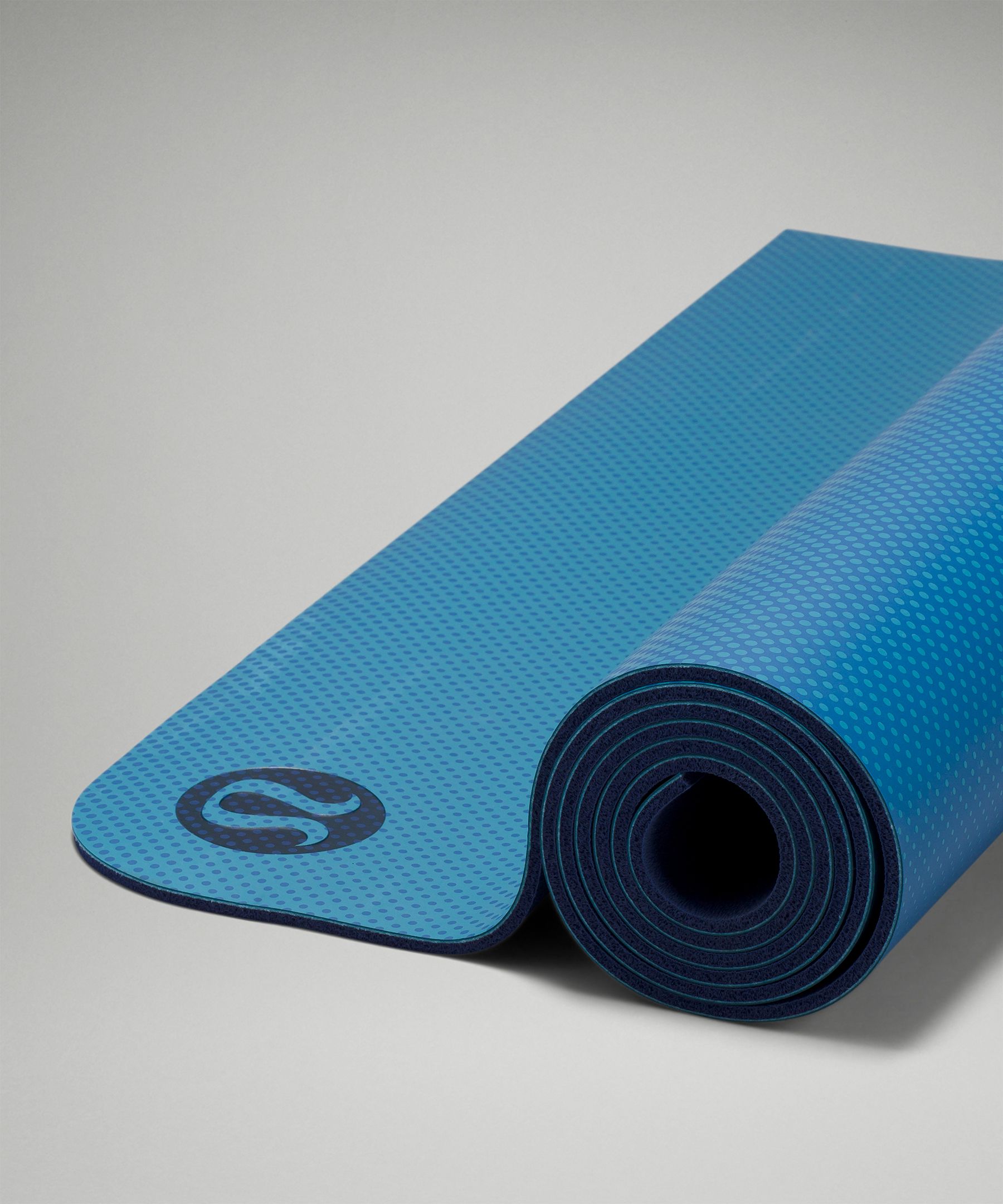 Lululemon thick yoga mat on sale