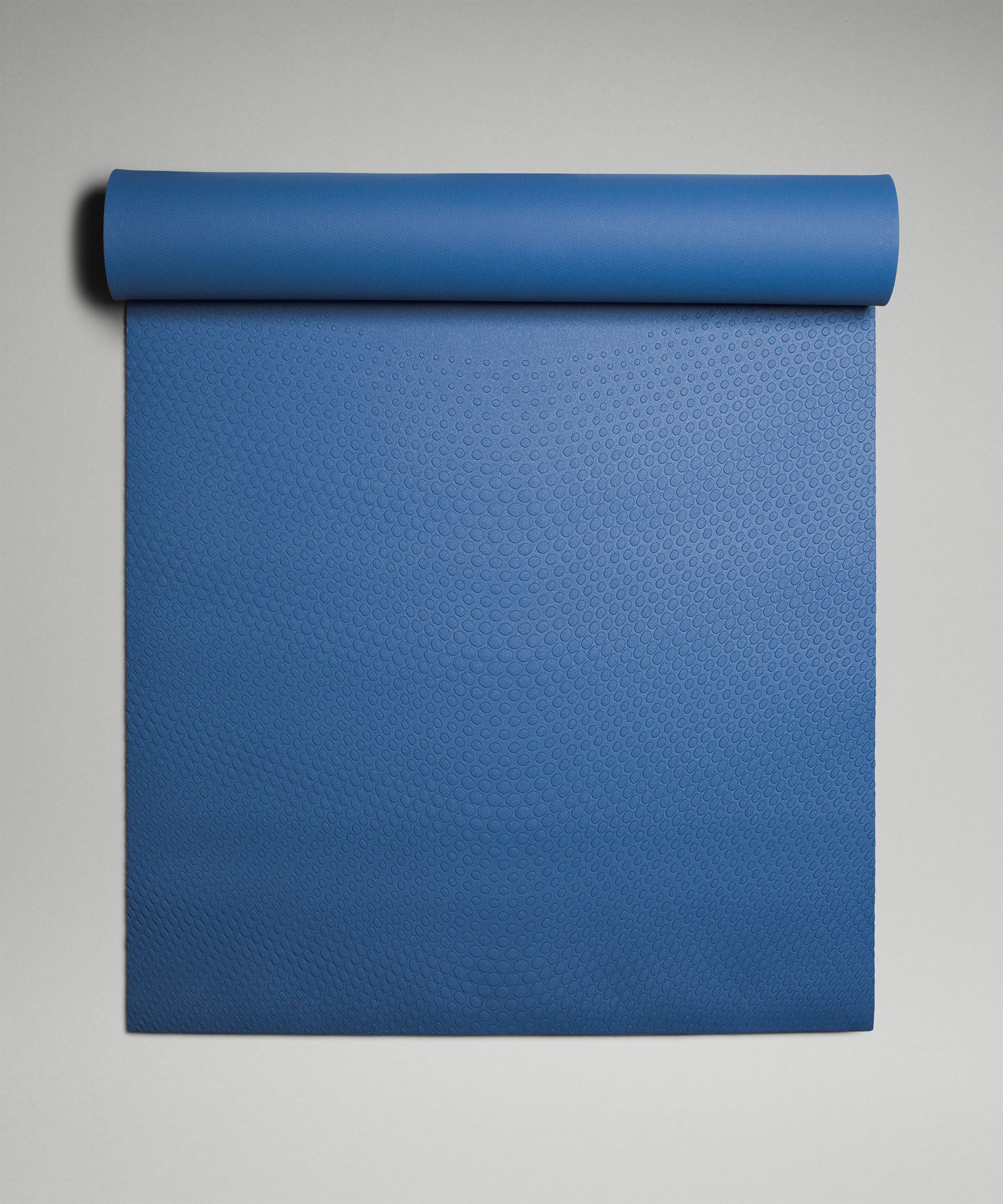 Lululemon Adjustable Yoga Mat Bag - BNWT, Sports Equipment, Exercise &  Fitness, Exercise Mats on Carousell