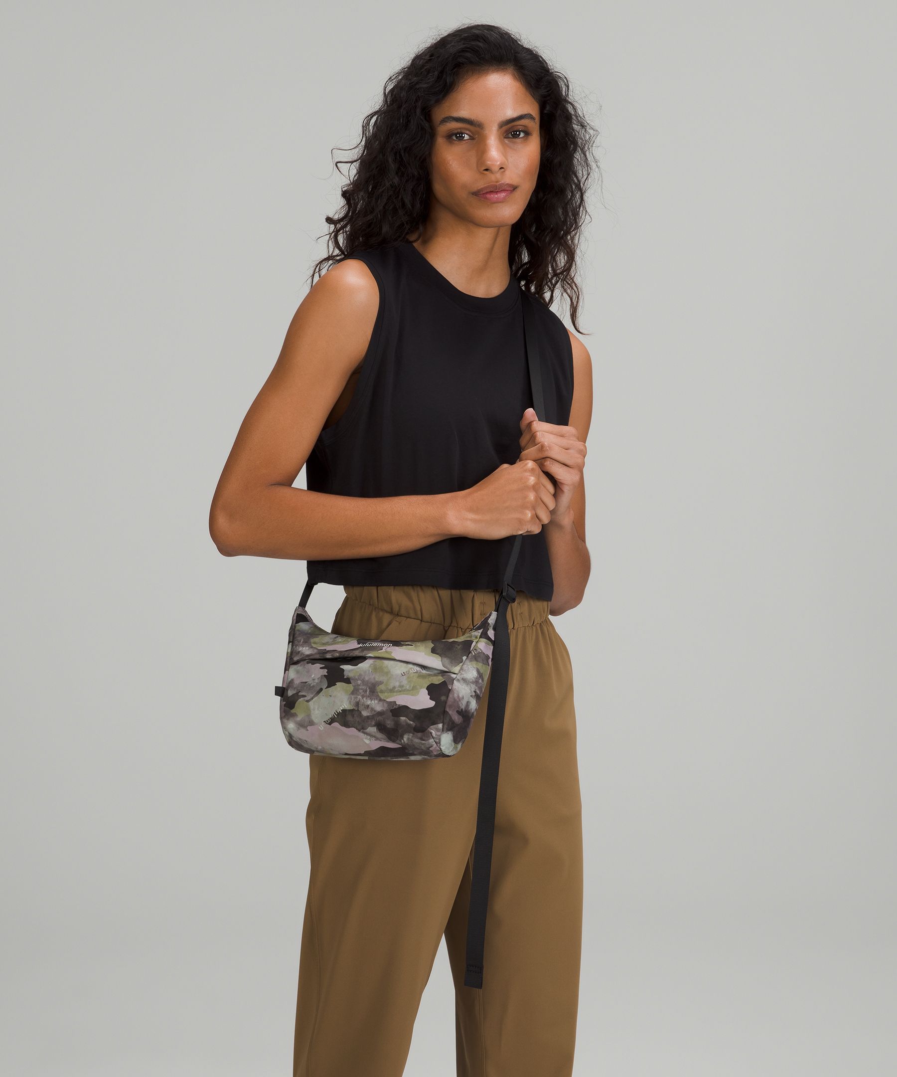 Lululemon store sling bag