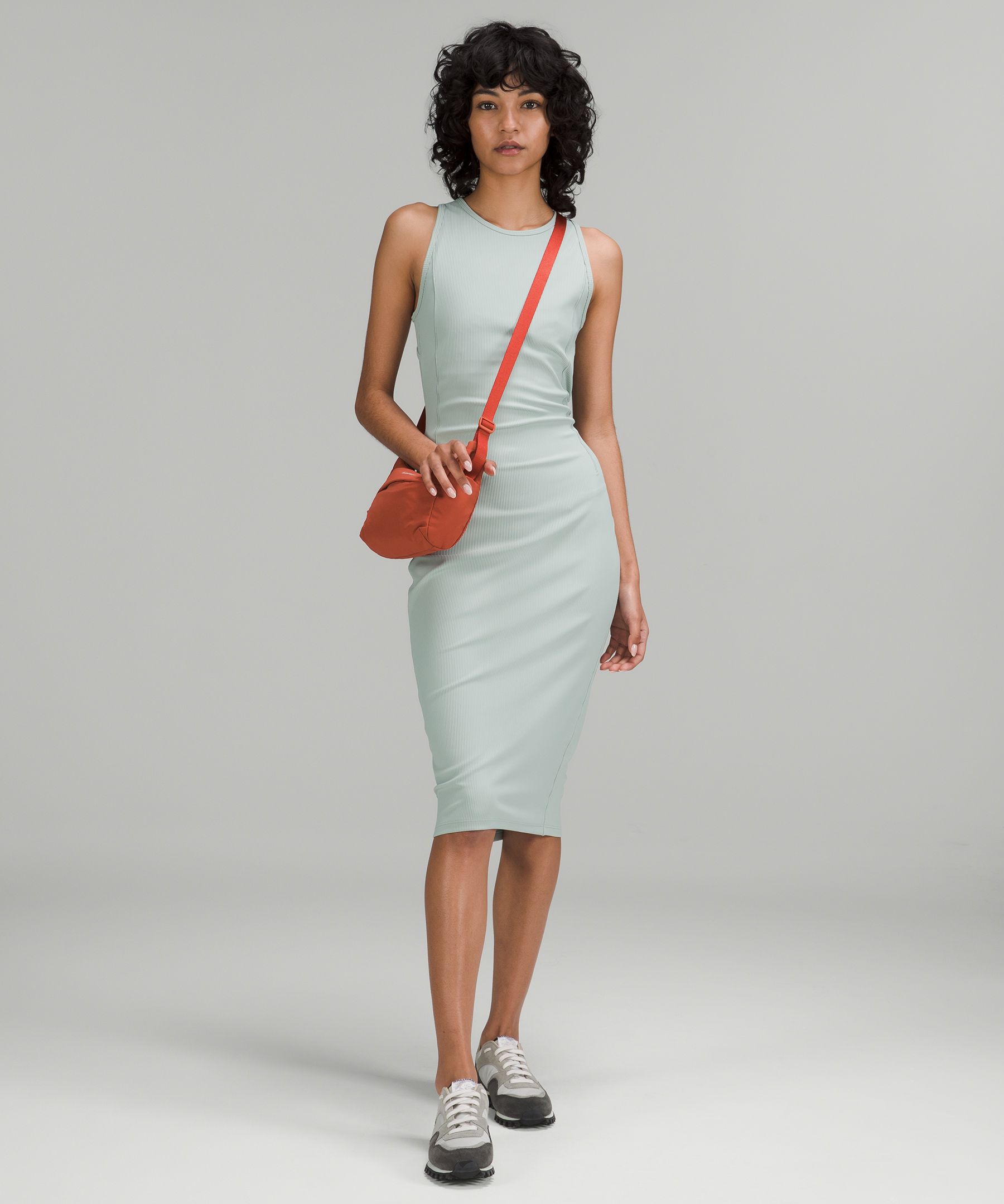 Lululemon Sling Crossbody Bag. 2