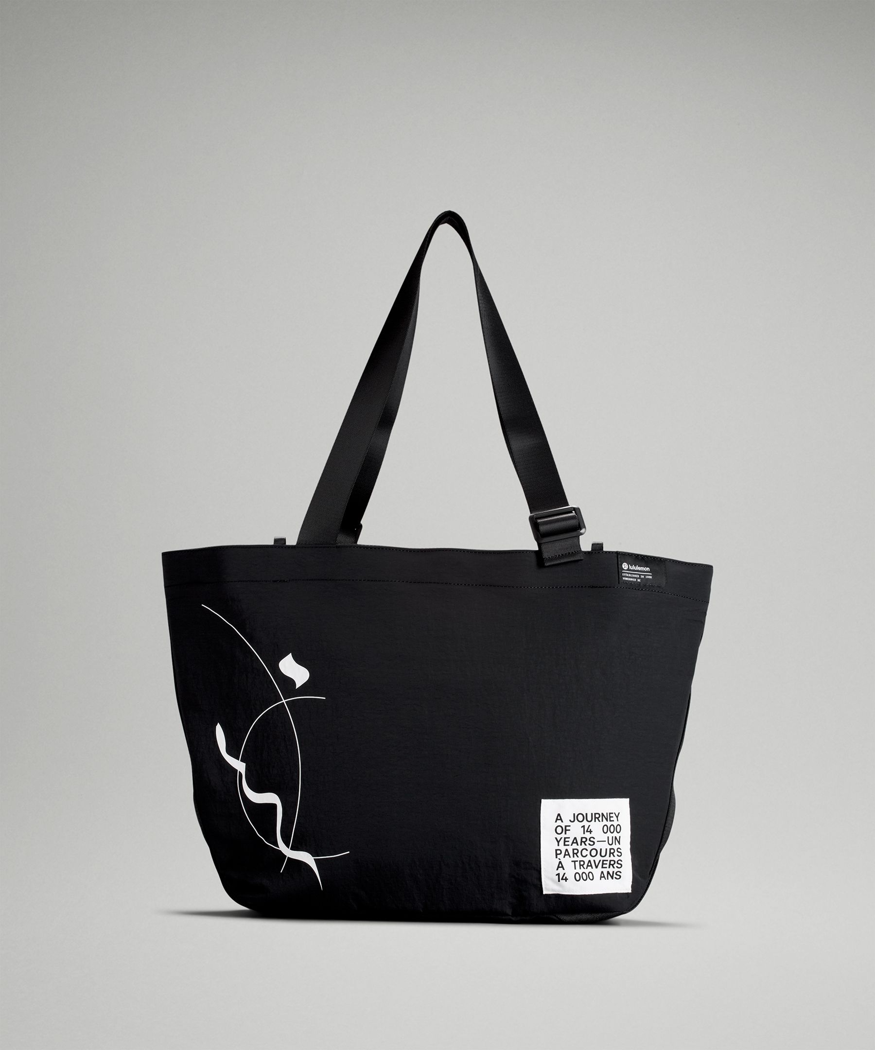 Lululemon Team Canada Clean Lines Tote Bag 22L *CPC Logo