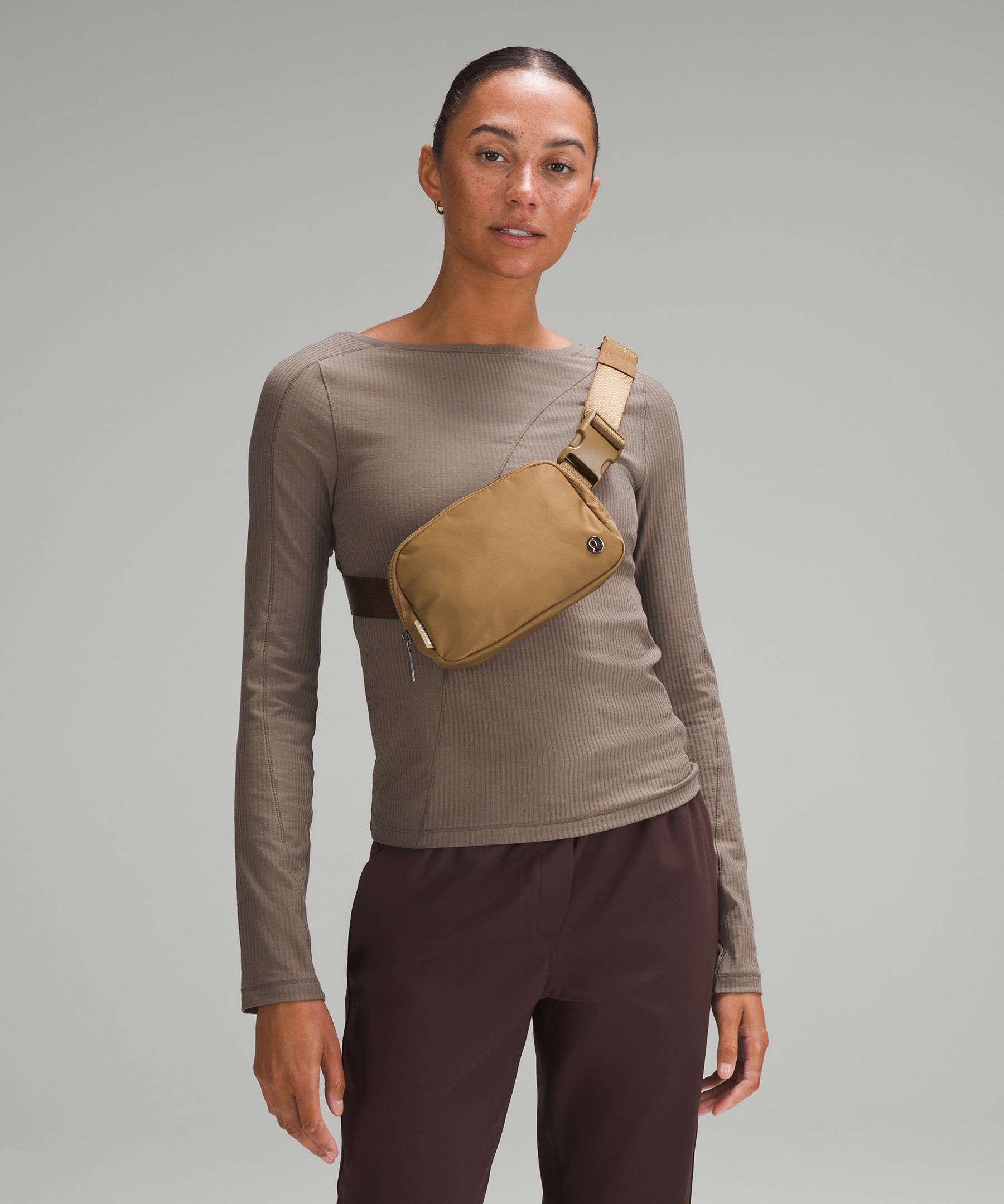 Lululemon Everywhere Belt Bag: The Perfect Gift for Her - InsideHook