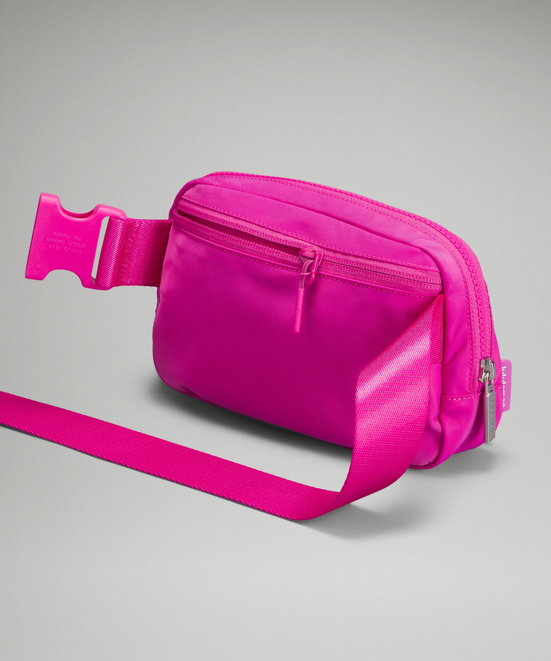 Lululemon Everywhere Belt Bag 1L - Pow Pink Light / Lunar Rock / Chrome -  lulu fanatics